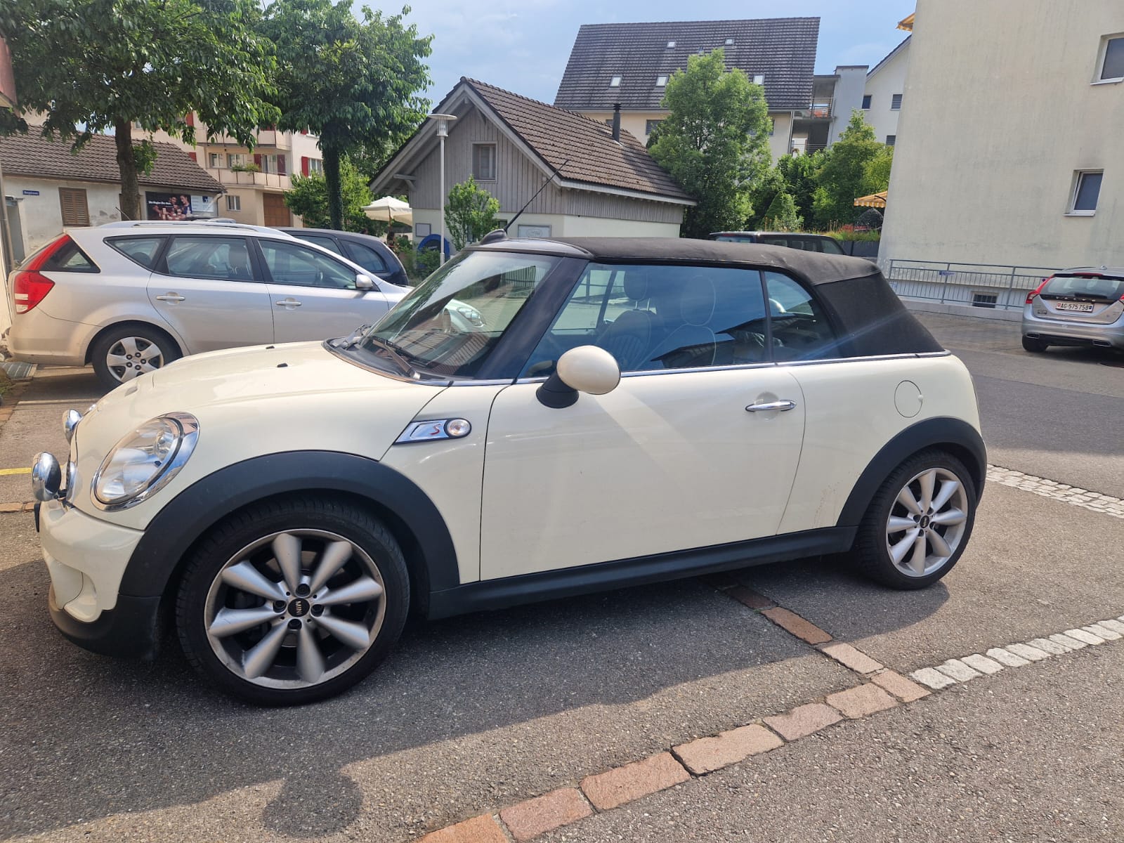 MINI 1.6i Cooper S-image-2