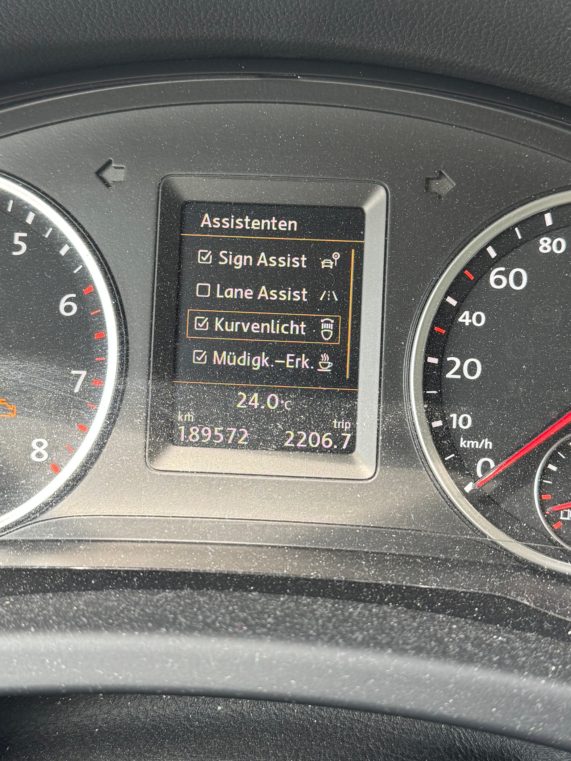 VW Tiguan 2.0 TSI Cup 4Motion-image-10