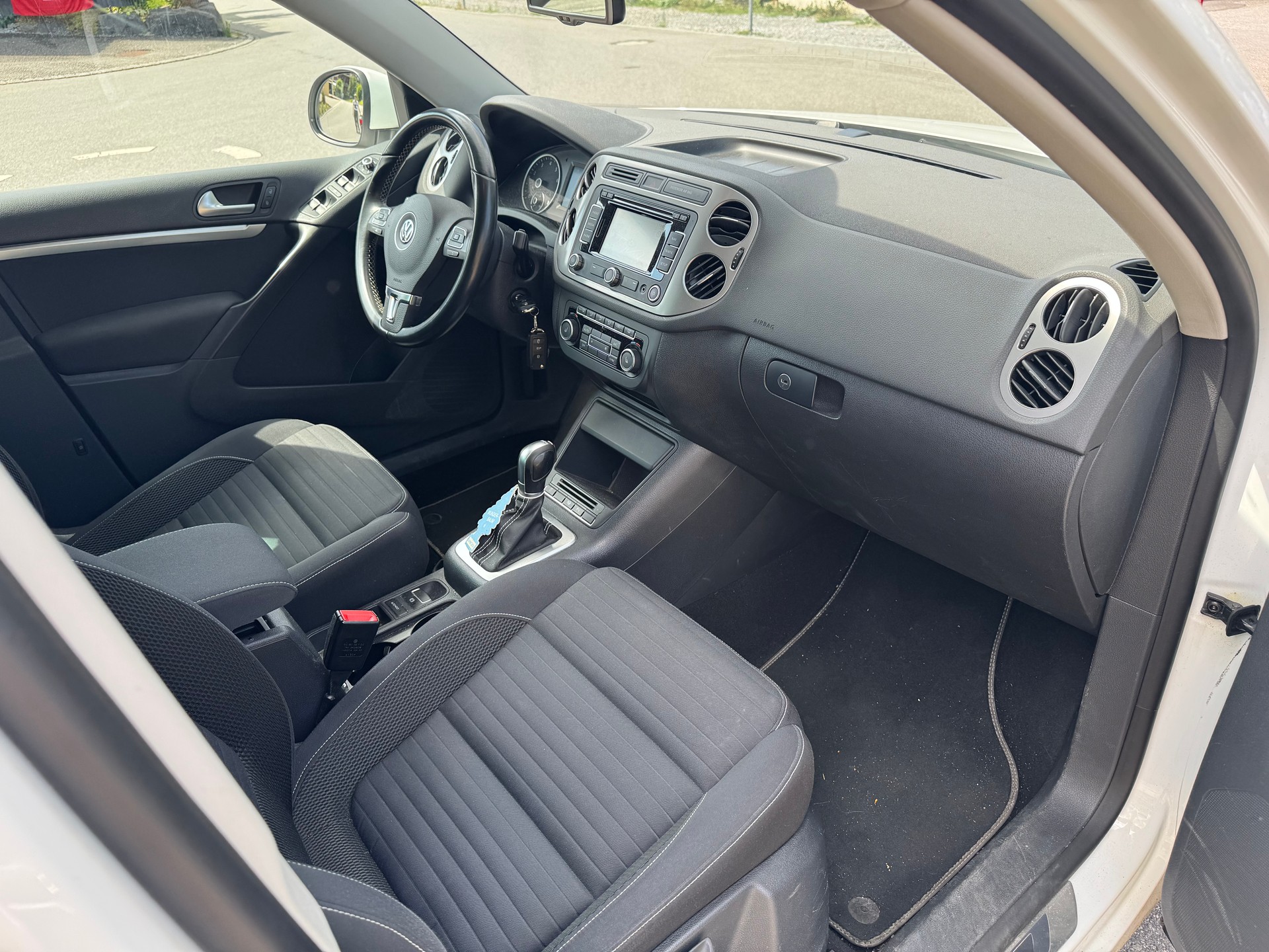VW Tiguan 2.0 TSI Cup 4Motion-image-6