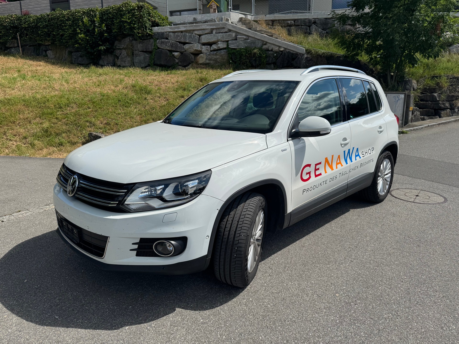 VW Tiguan 2.0 TSI Cup 4Motion-image-1