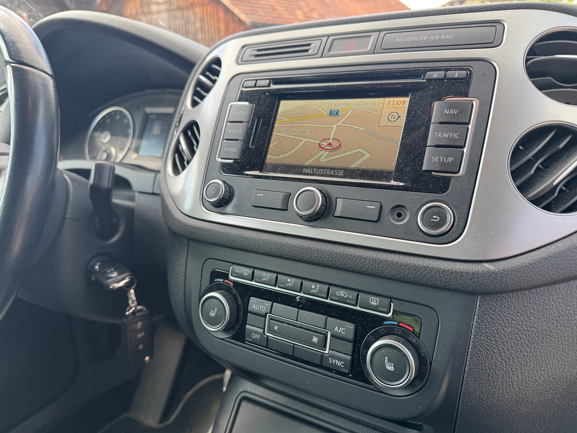 VW Tiguan 2.0 TSI Cup 4Motion-image-8