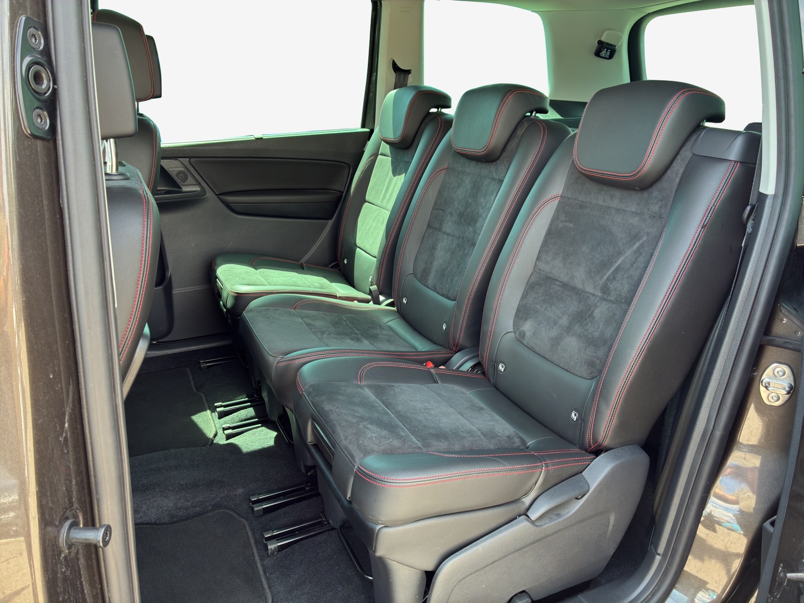 SEAT Alhambra 1.4 TSI DSG Hola FR-image-11
