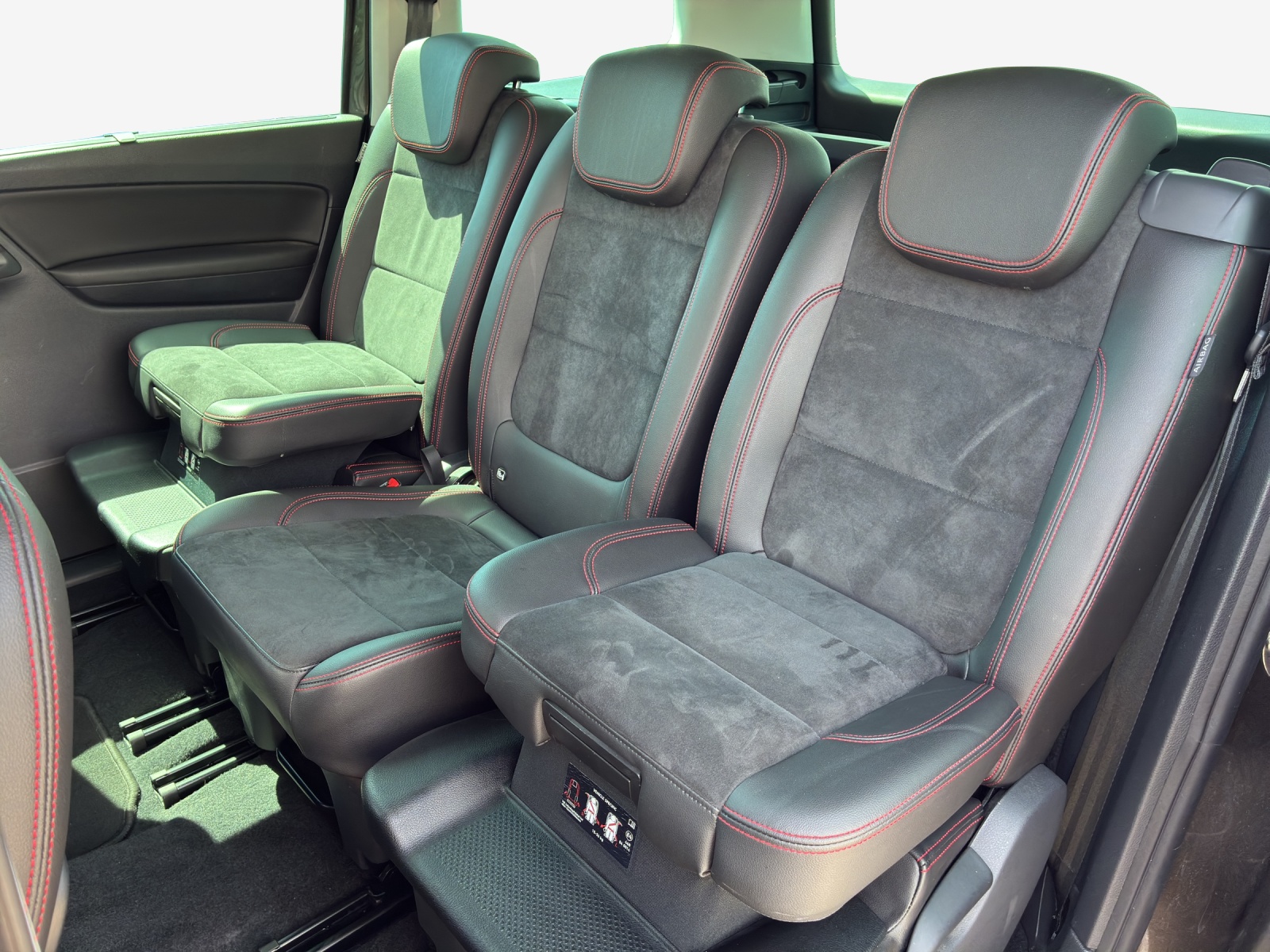 SEAT Alhambra 1.4 TSI DSG Hola FR-image-13