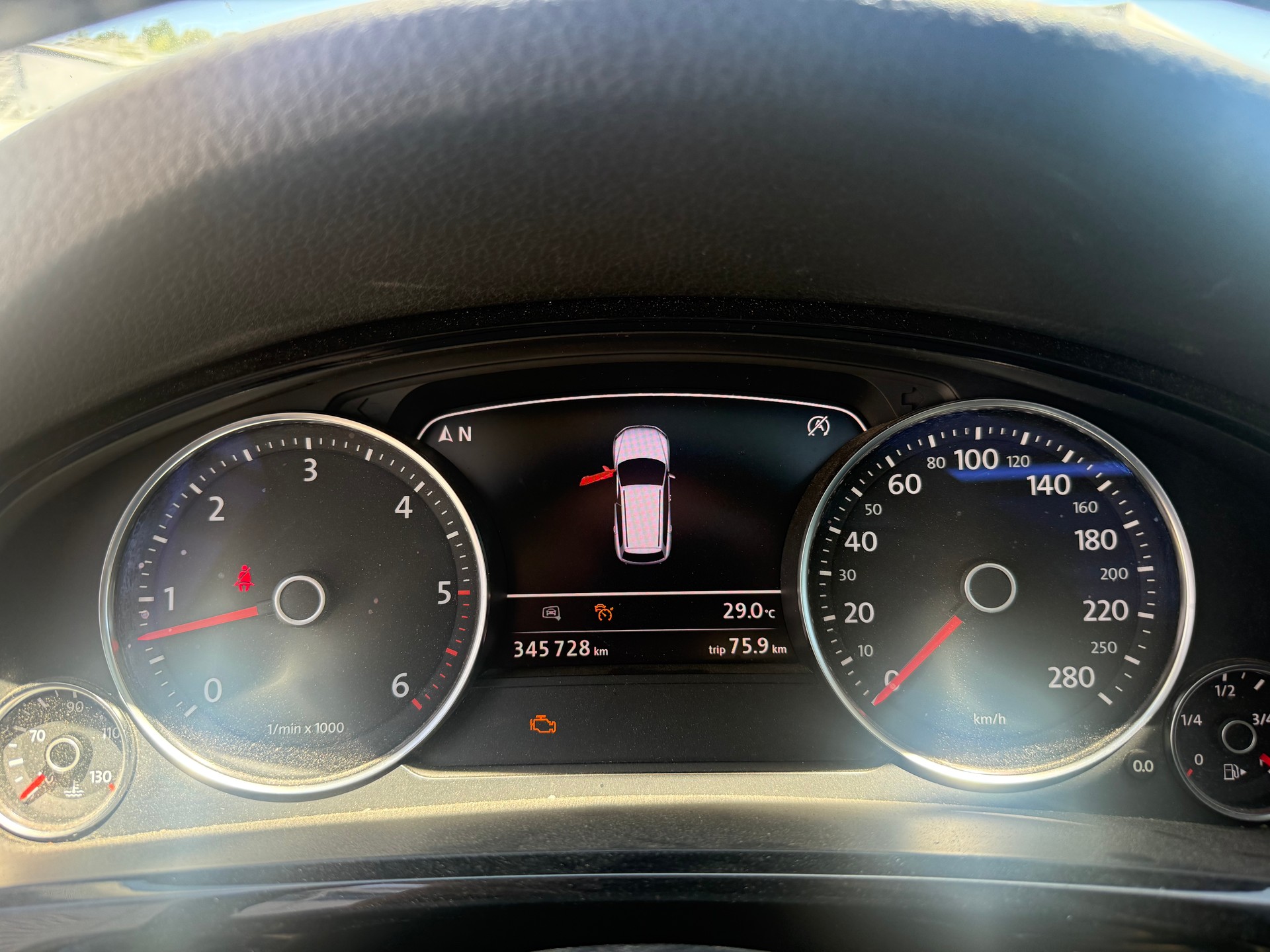 VW Touareg 3.0 TDI BlueMotion Technology Tiptronic-image-8