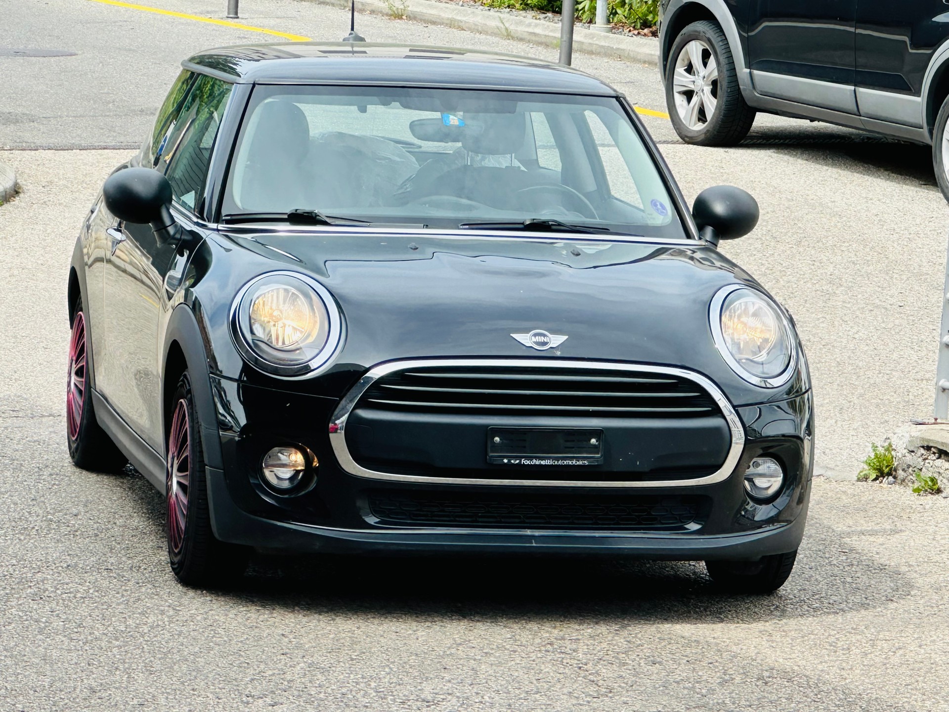 MINI One First-image-3