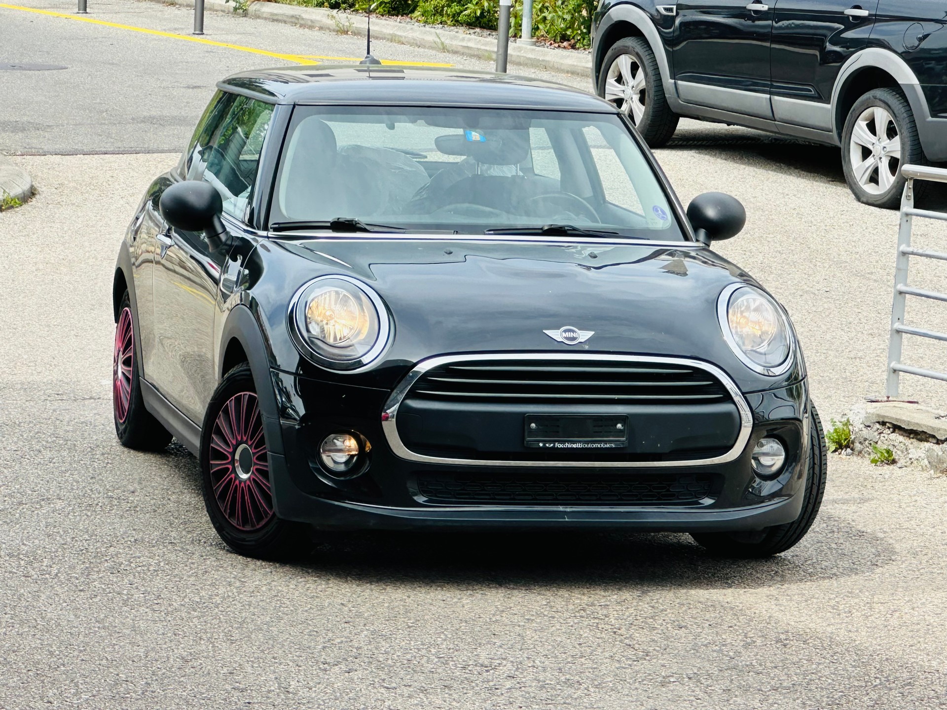 MINI One First-image-2
