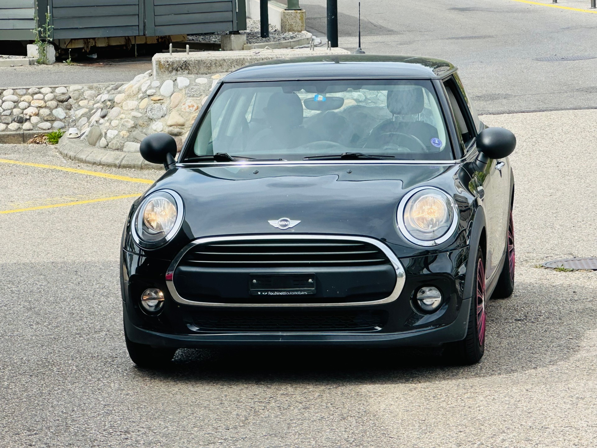 MINI One First-image-1