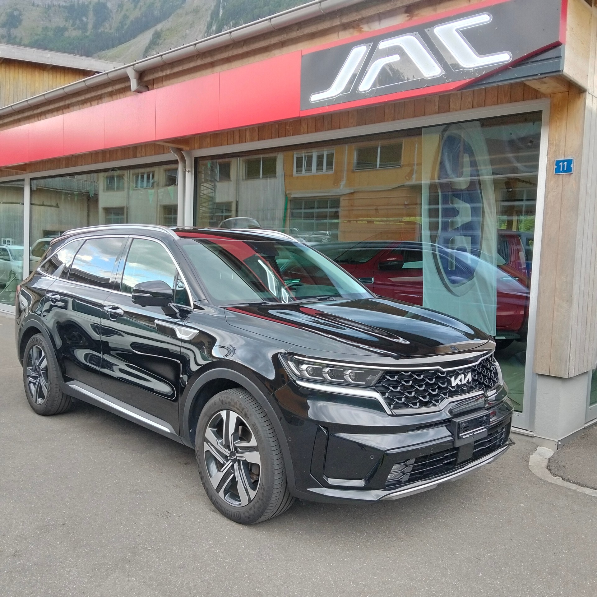 KIA Sorento 1.6 T-GDi HEV Style-image-1