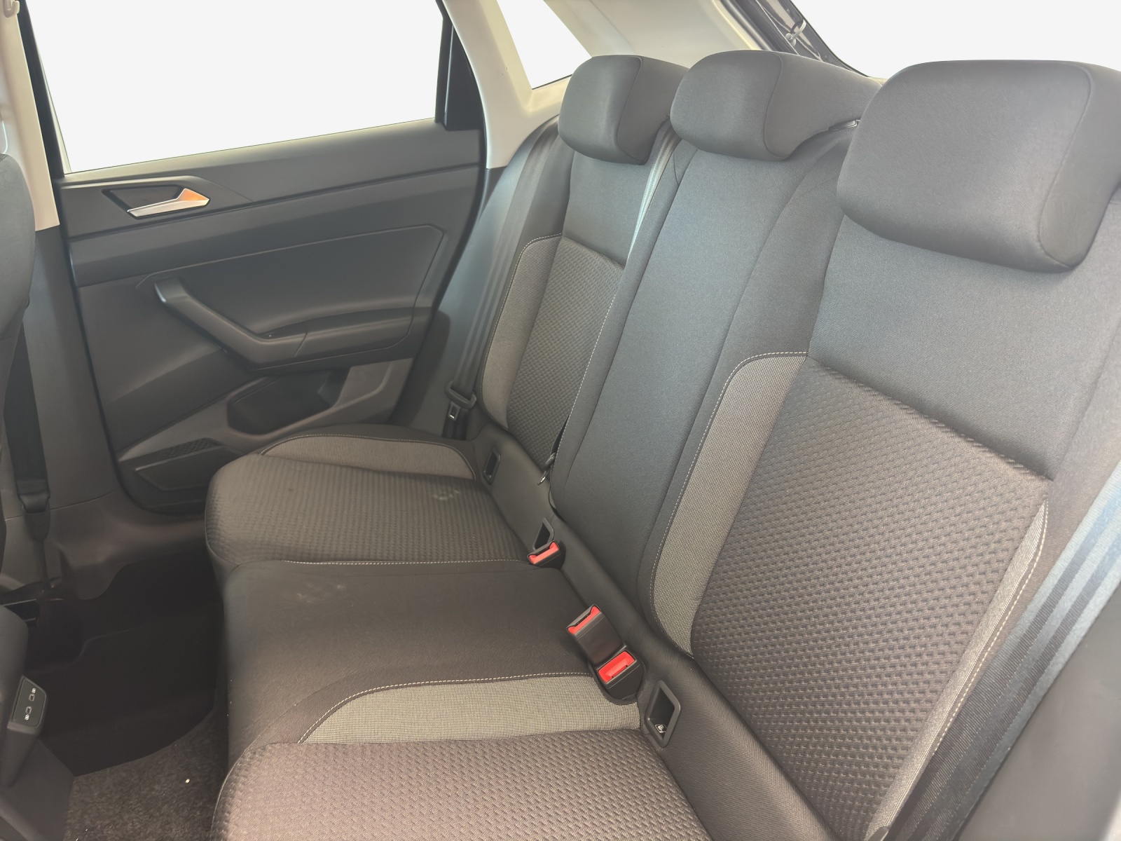 VW Polo 1.0 TSI Life DSG-image-11