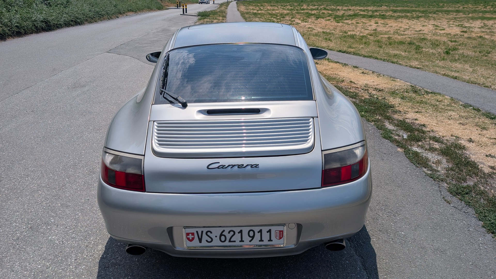 PORSCHE 3.4 Carrera-image-4