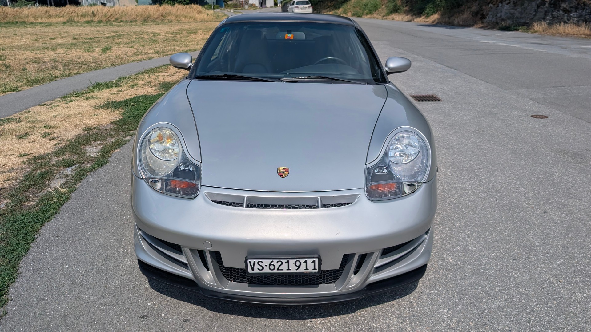 PORSCHE 3.4 Carrera-image-1