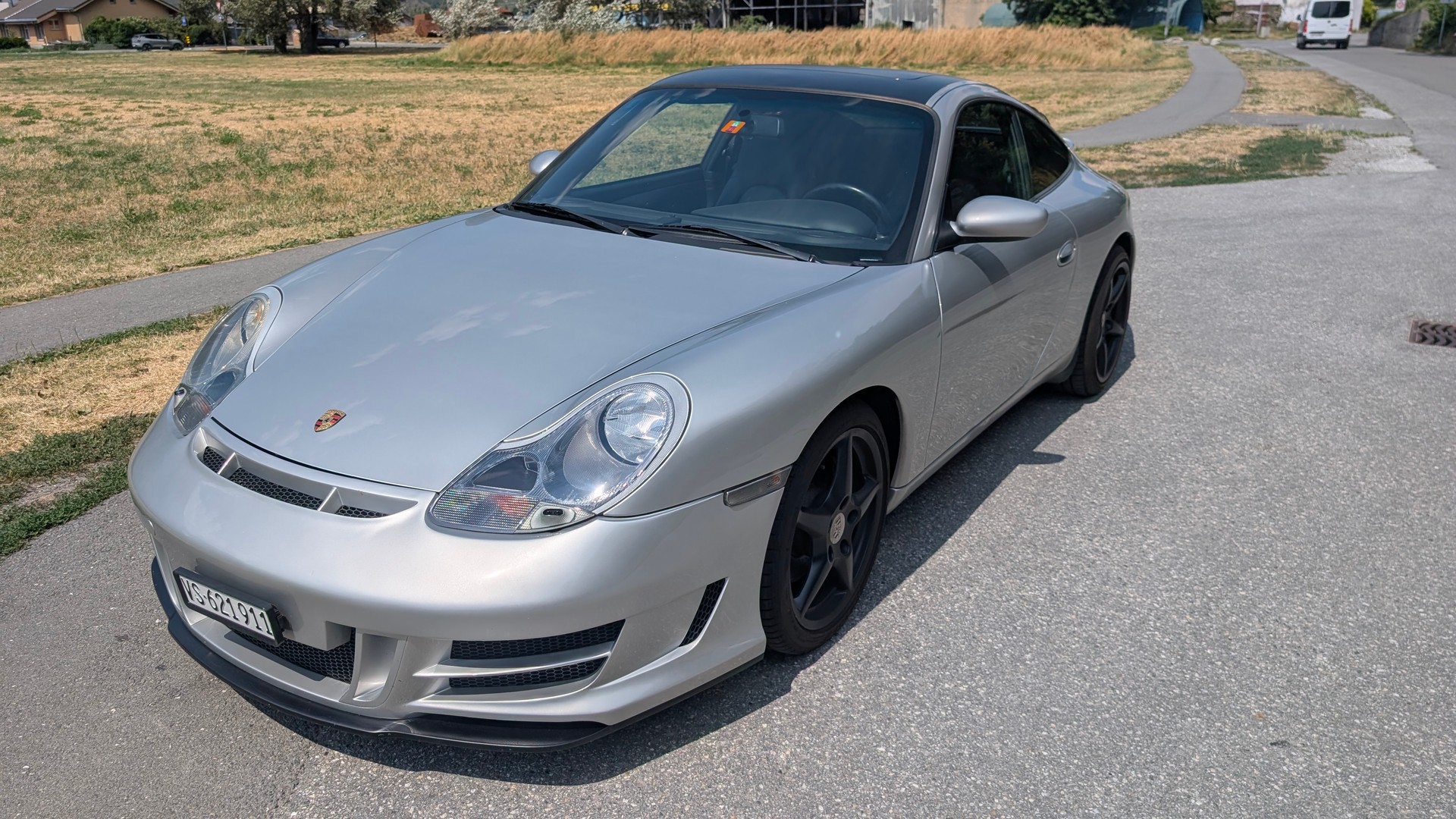PORSCHE 3.4 Carrera-image-0
