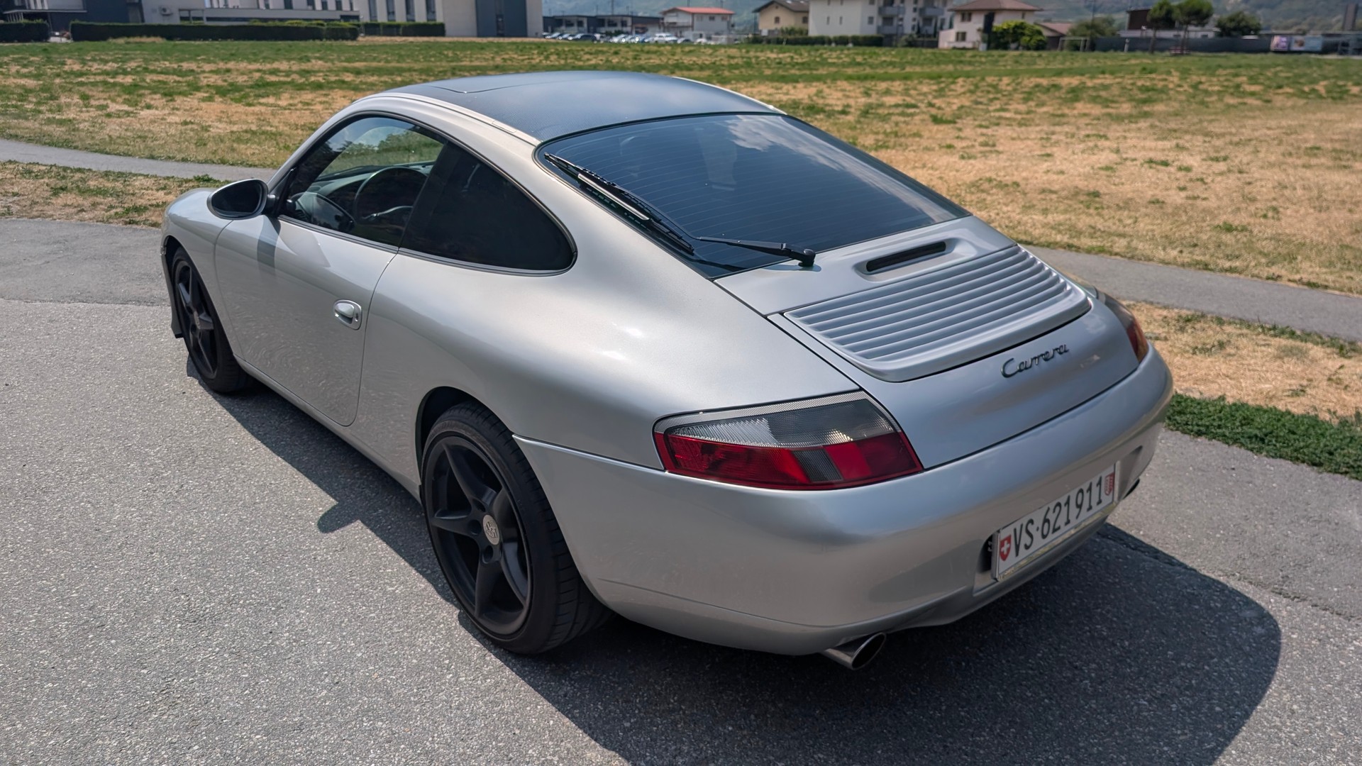 PORSCHE 3.4 Carrera-image-3
