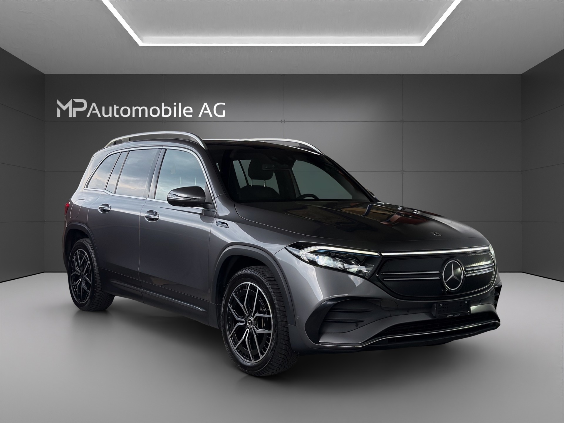 MERCEDES-BENZ EQB 350 AMG Line 4Matic-image-1