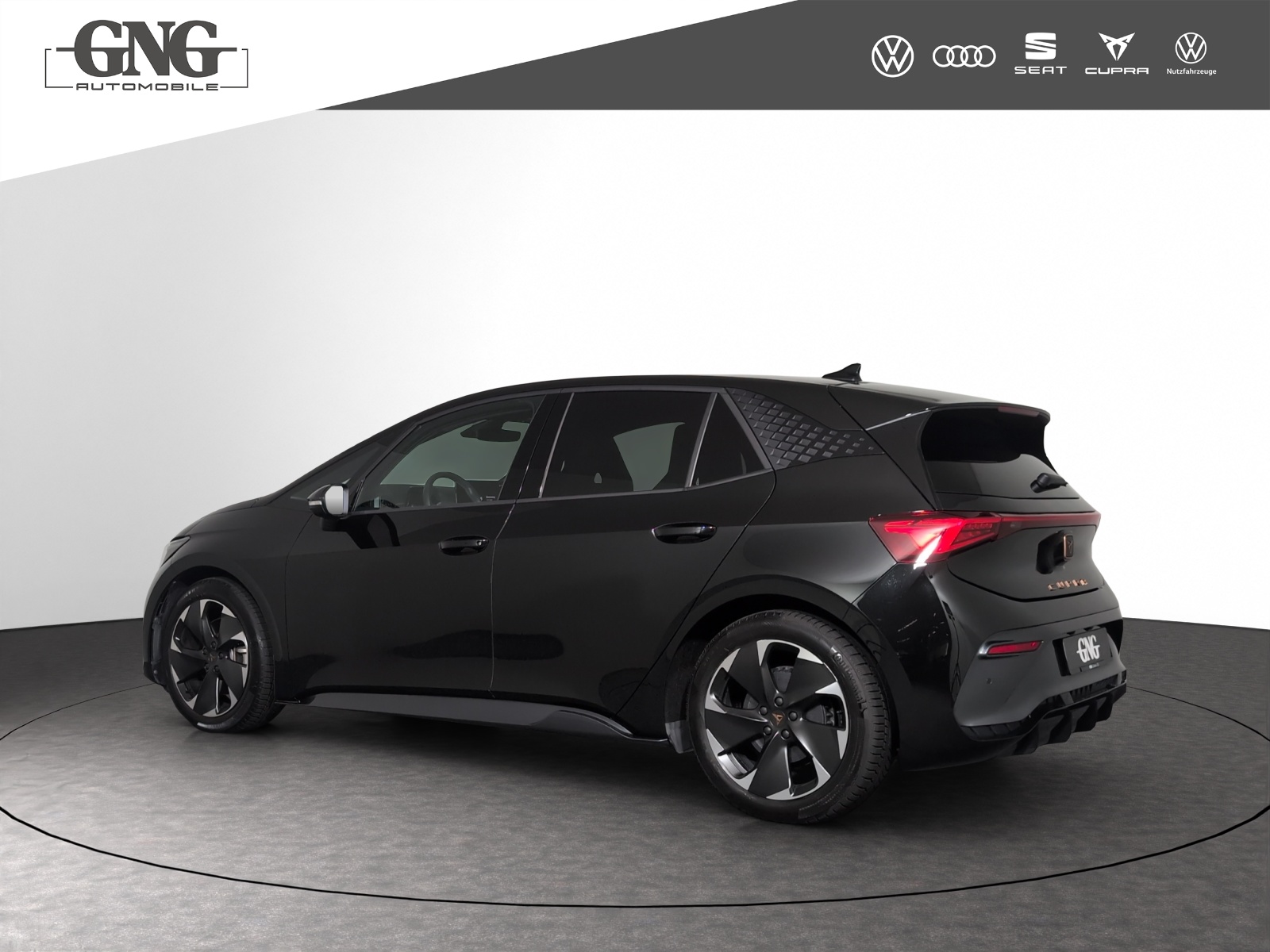 CUPRA Born 59 kWh e-Boost-showroom-element-1