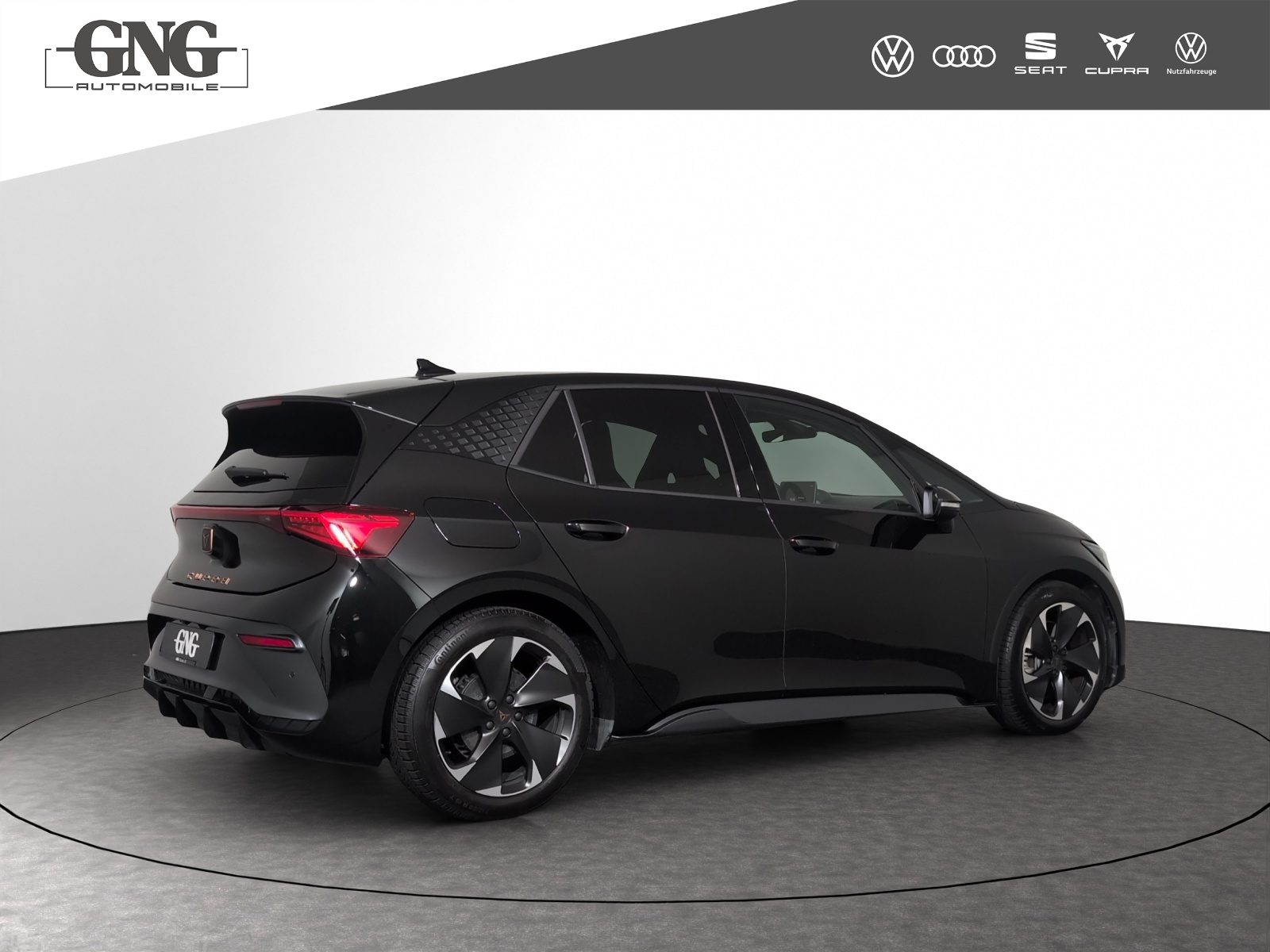 CUPRA Born 59 kWh e-Boost-showroom-element-2