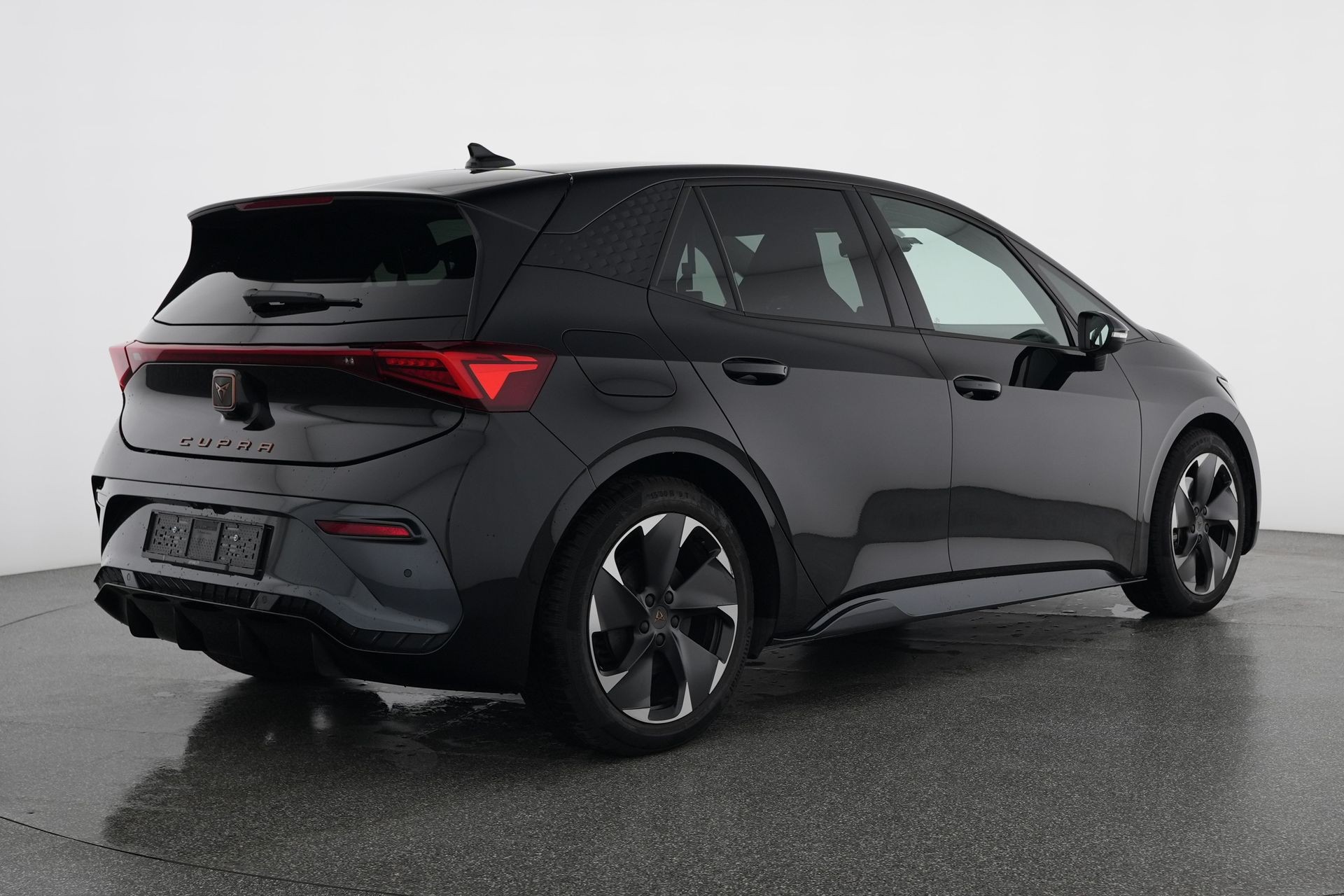 CUPRA Born 59 kWh e-Boost-image-3