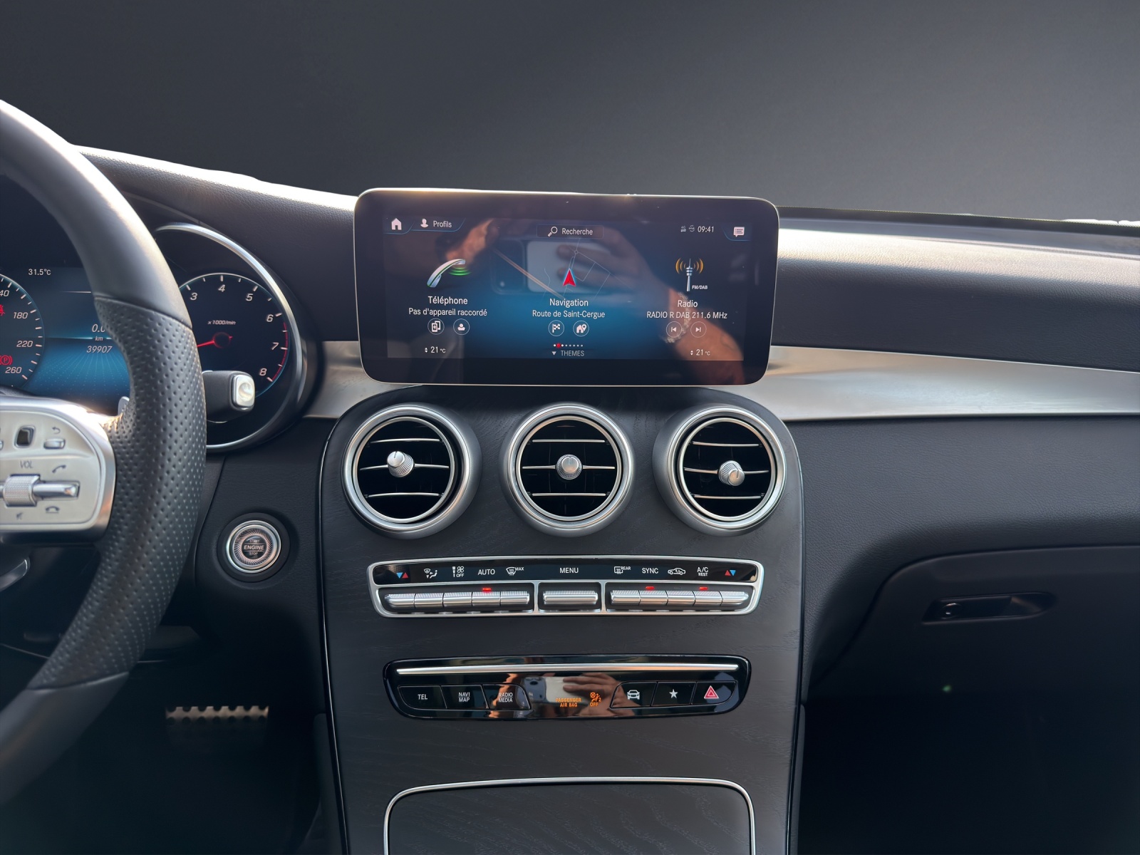 Image MERCEDES-BENZ GLC-200 GLC 200 AMG Line 4Matic 9G-Tronic