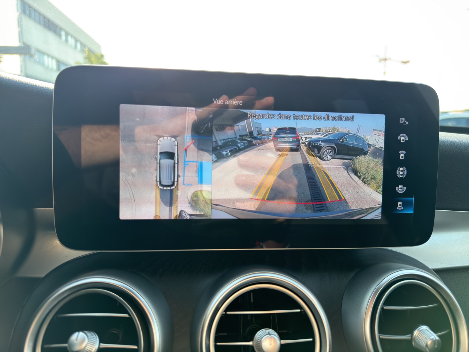 Image MERCEDES-BENZ GLC-200 GLC 200 AMG Line 4Matic 9G-Tronic
