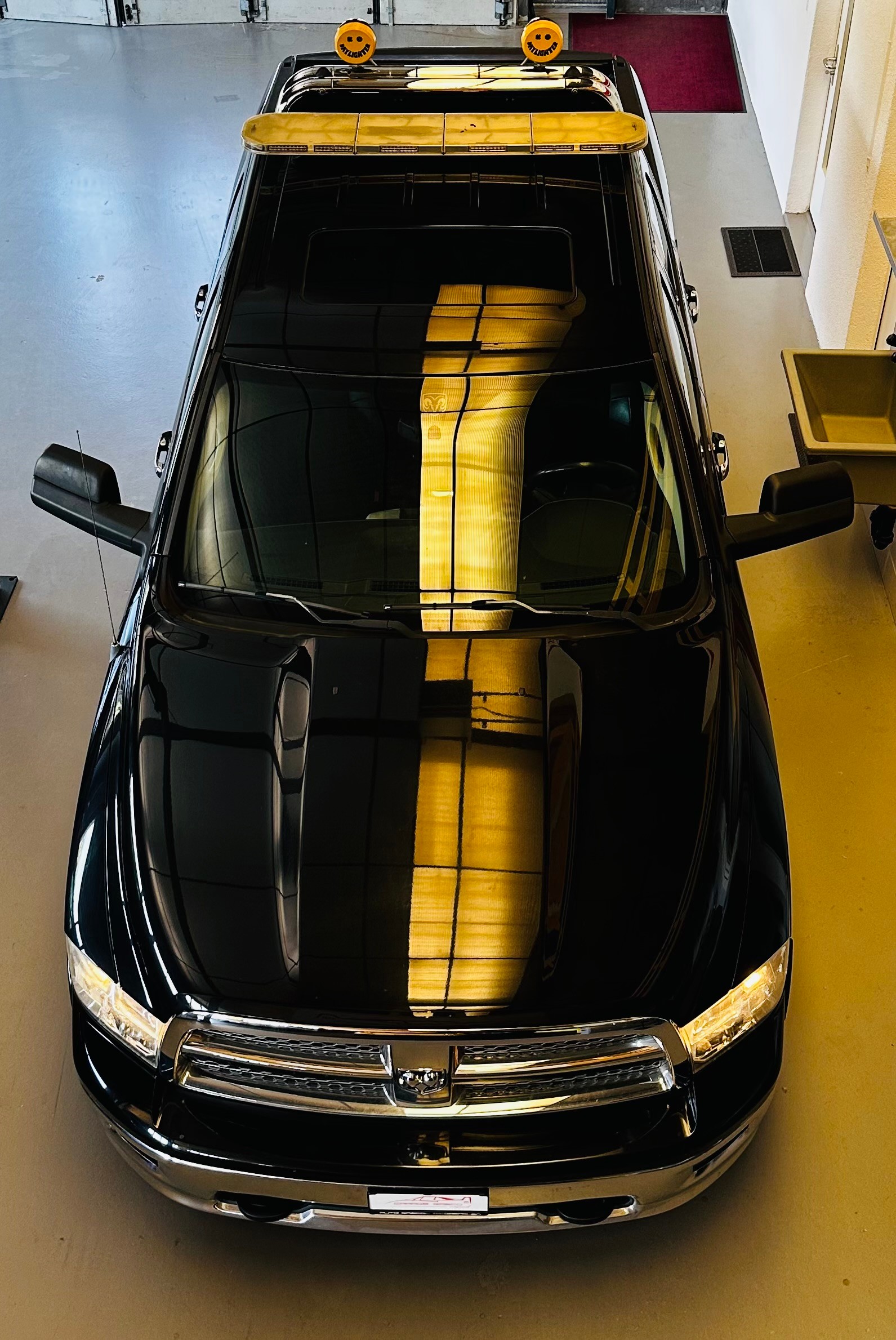 DODGE Ram 1500 5.7 HEMI V8 LARAMIE-image-11