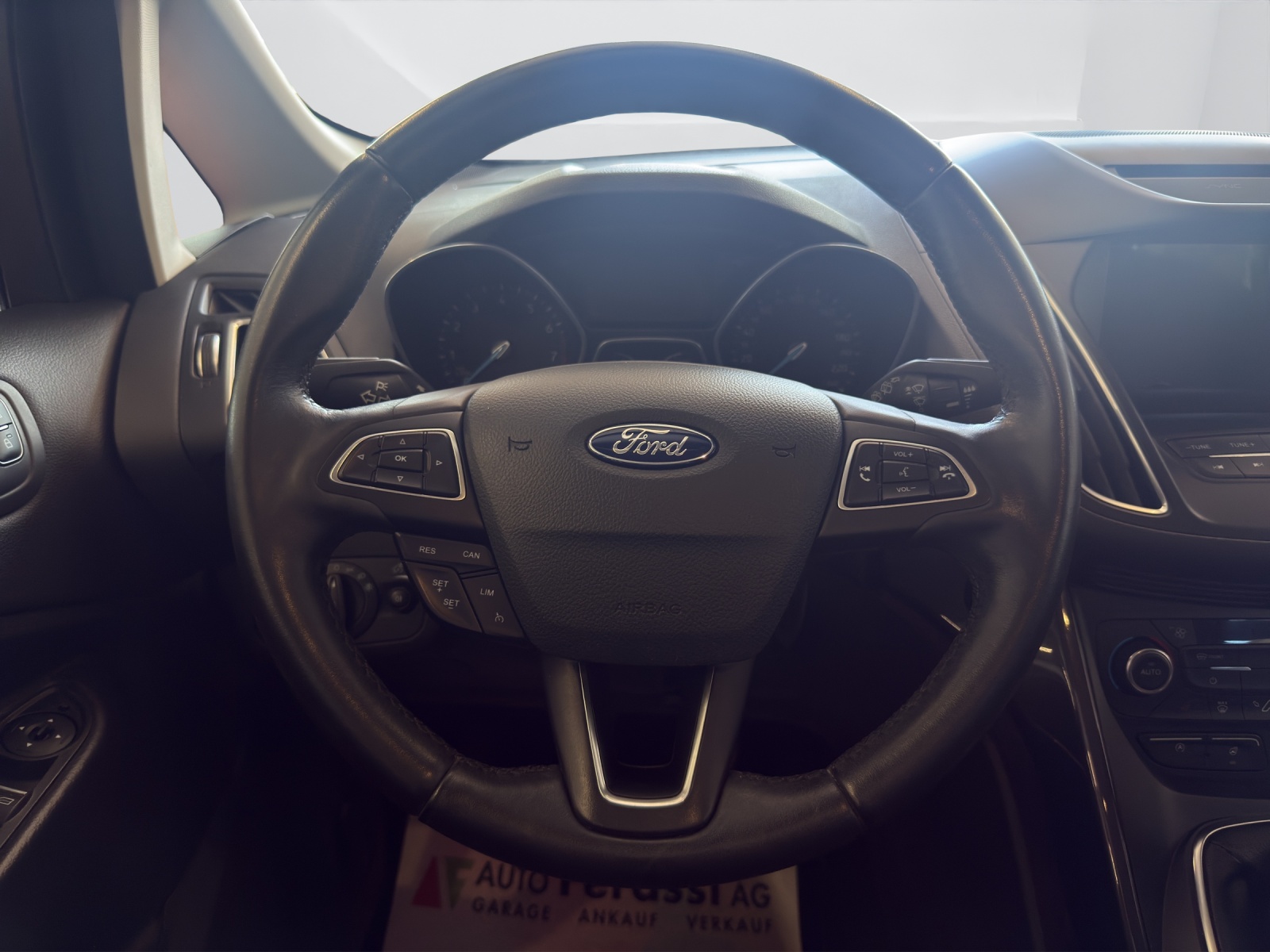 FORD GrC-Max 1.0 SCTi Titanium X-image-17