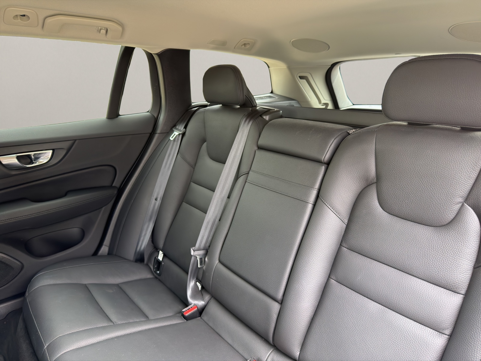 VOLVO V60 2.0 T6 TE Inscription eAWD-image-14