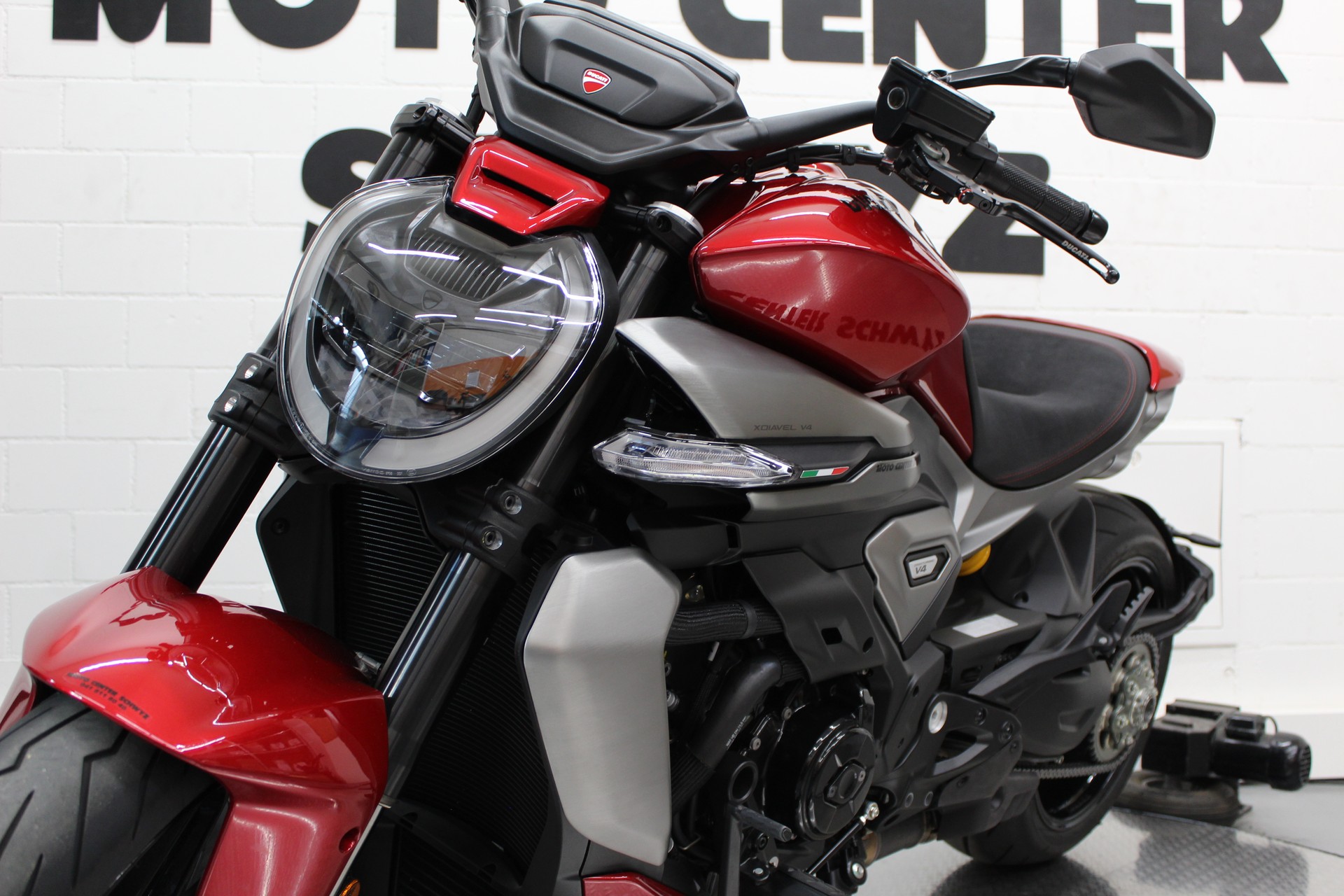 DUCATI XDiavel V4-image-6