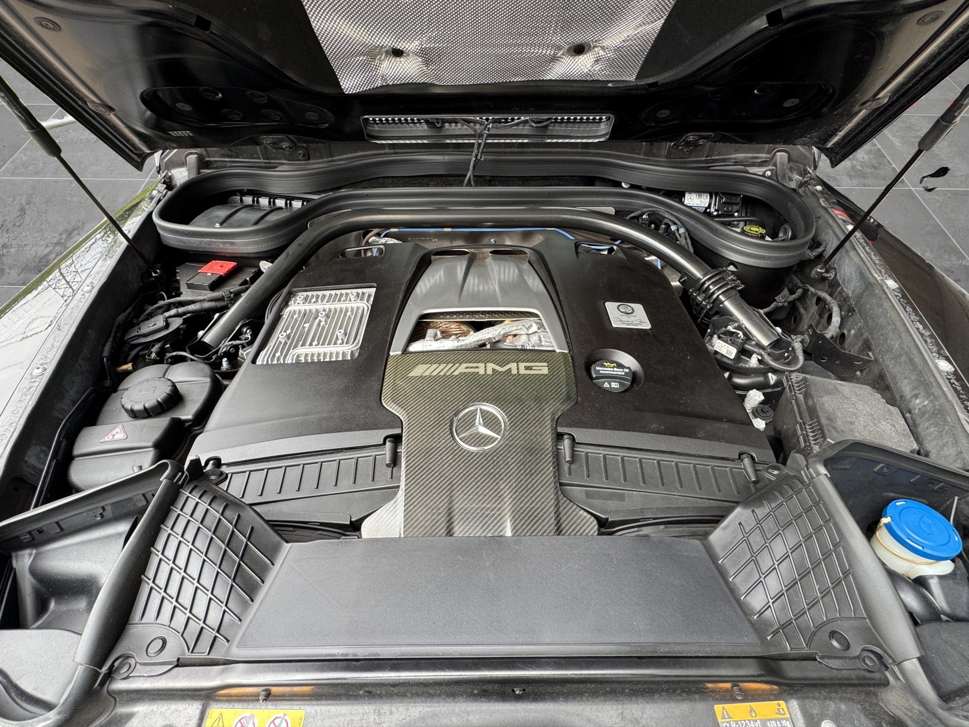 MERCEDES-BENZ G 63 AMG-image-28