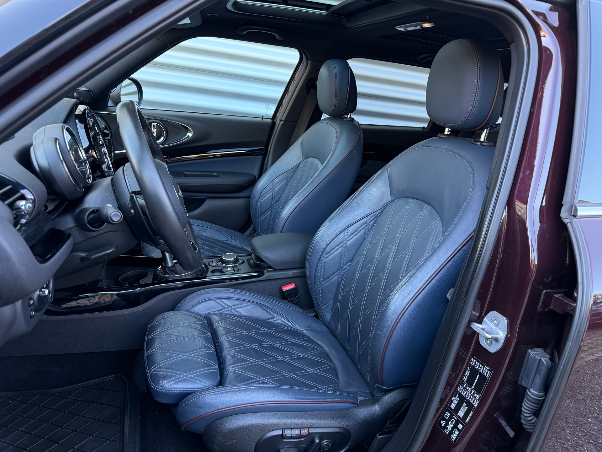 MINI Clubman Cooper S ALL4 Steptronic-image-15