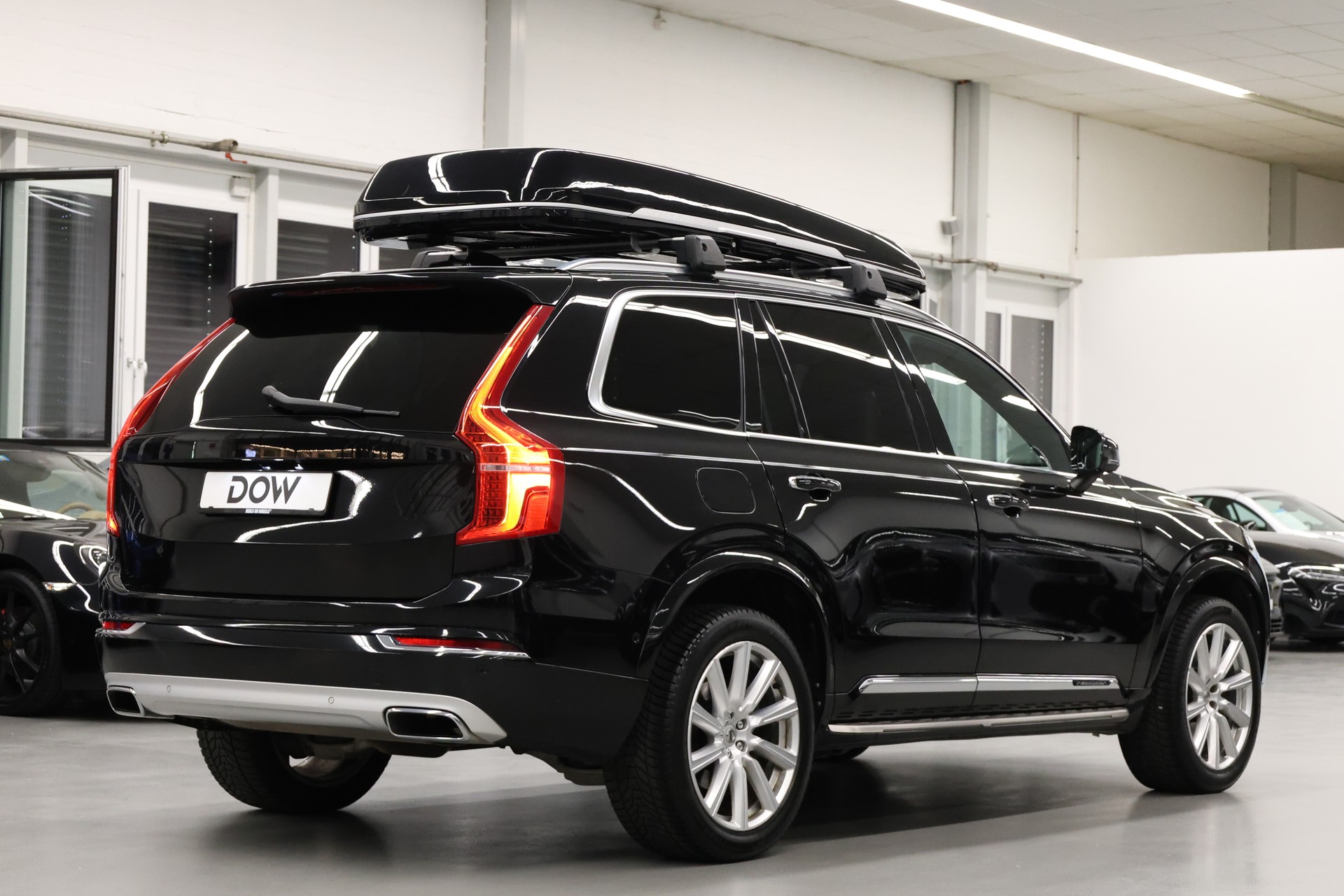 VOLVO XC90 2.0 D5 Inscription 7P. AWD-image-3
