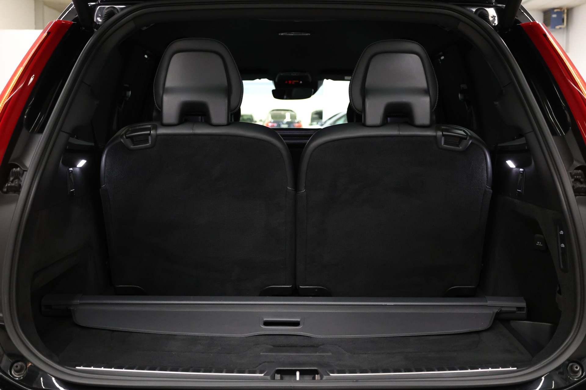 VOLVO XC90 2.0 D5 Inscription 7P. AWD-image-26