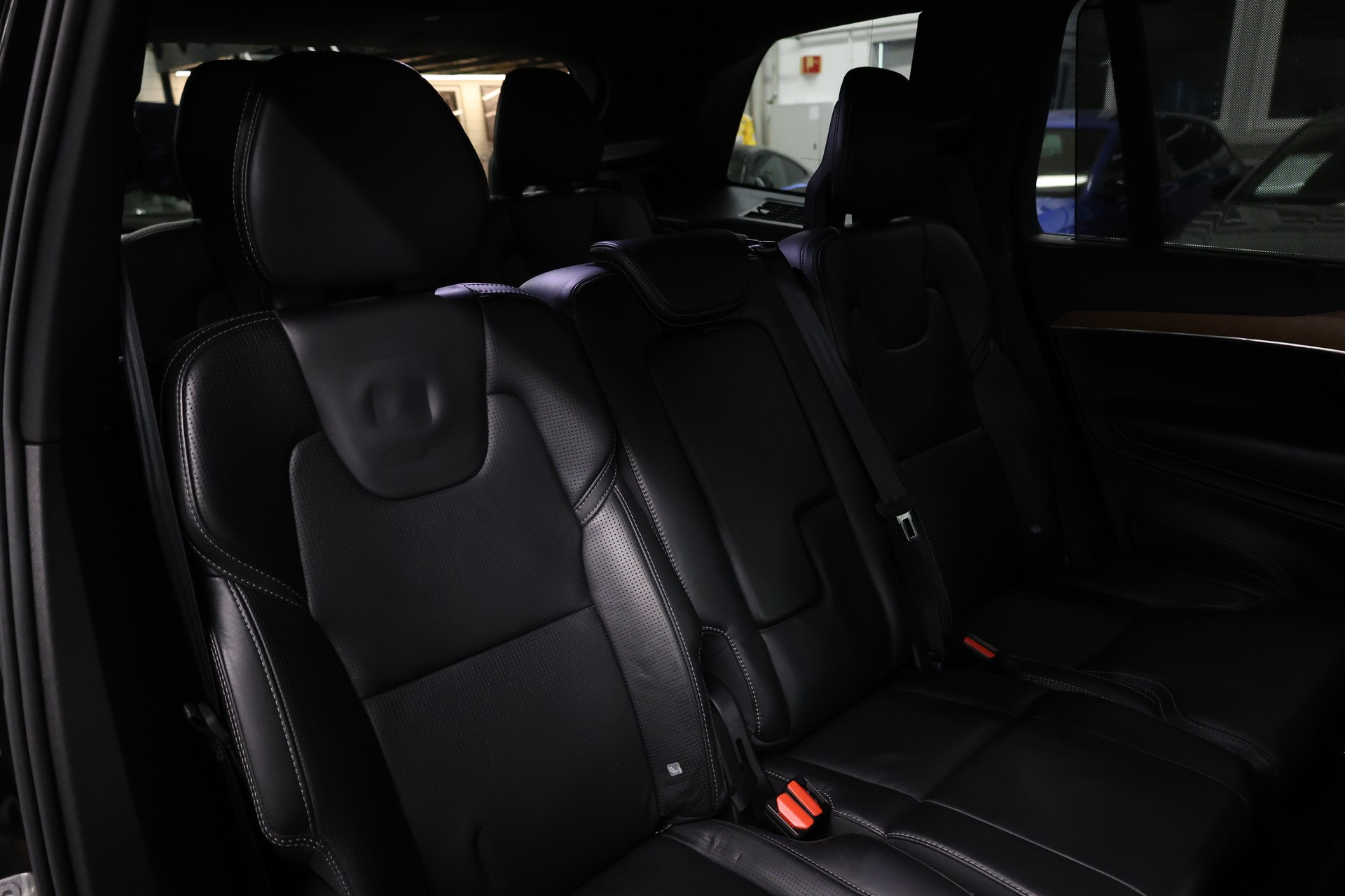 VOLVO XC90 2.0 D5 Inscription 7P. AWD-image-13