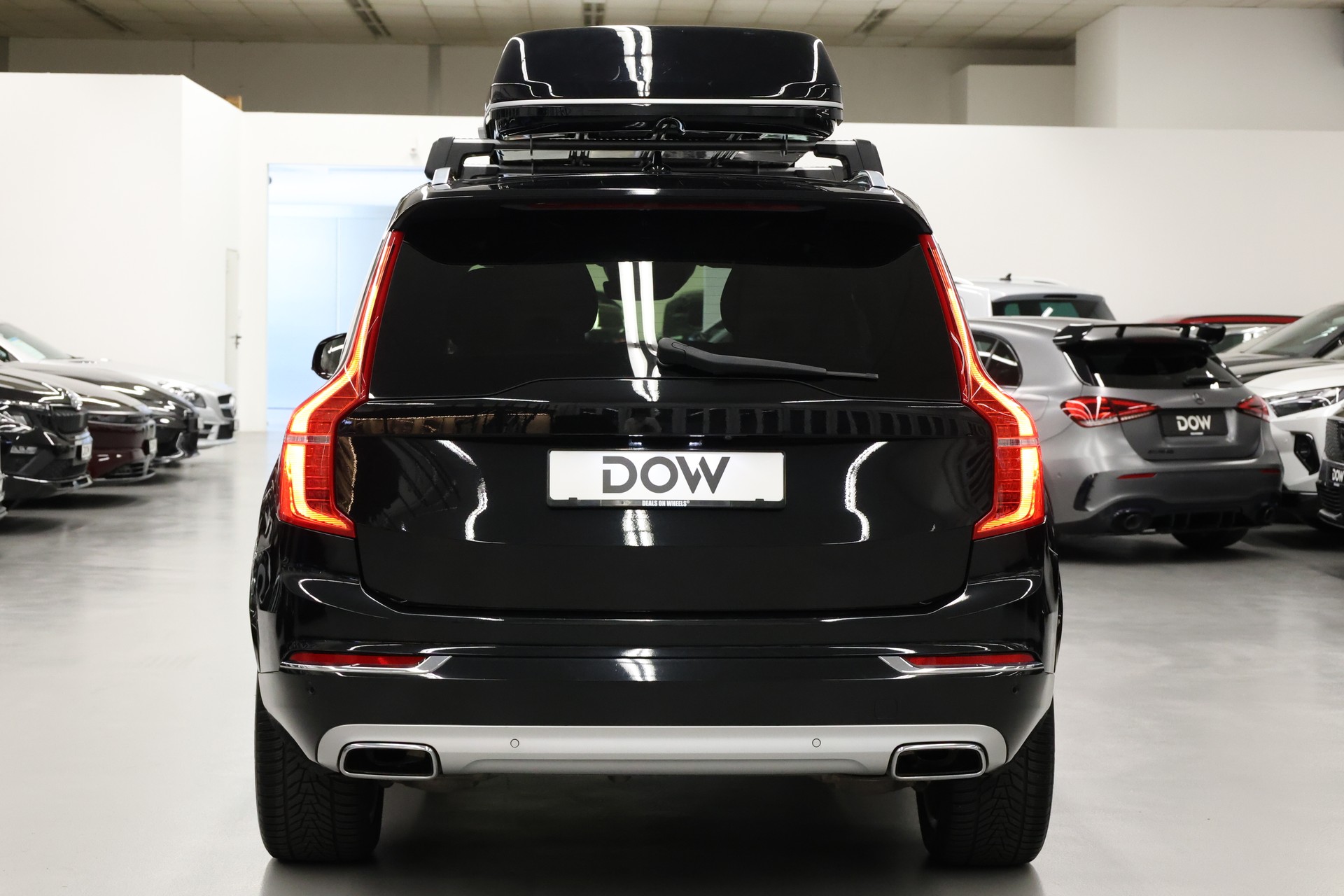 VOLVO XC90 2.0 D5 Inscription 7P. AWD-image-6