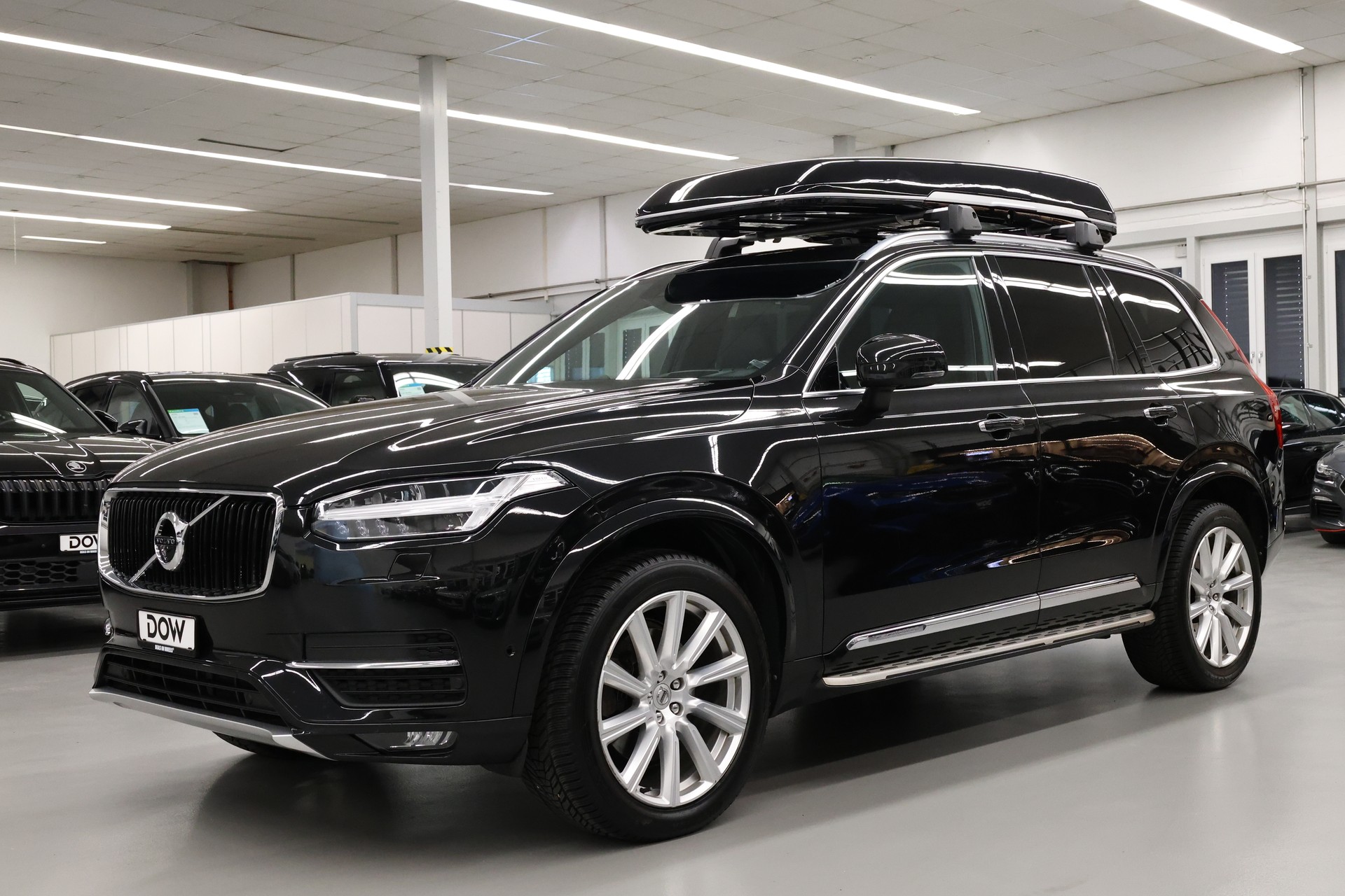 VOLVO XC90 2.0 D5 Inscription 7P. AWD-image-2
