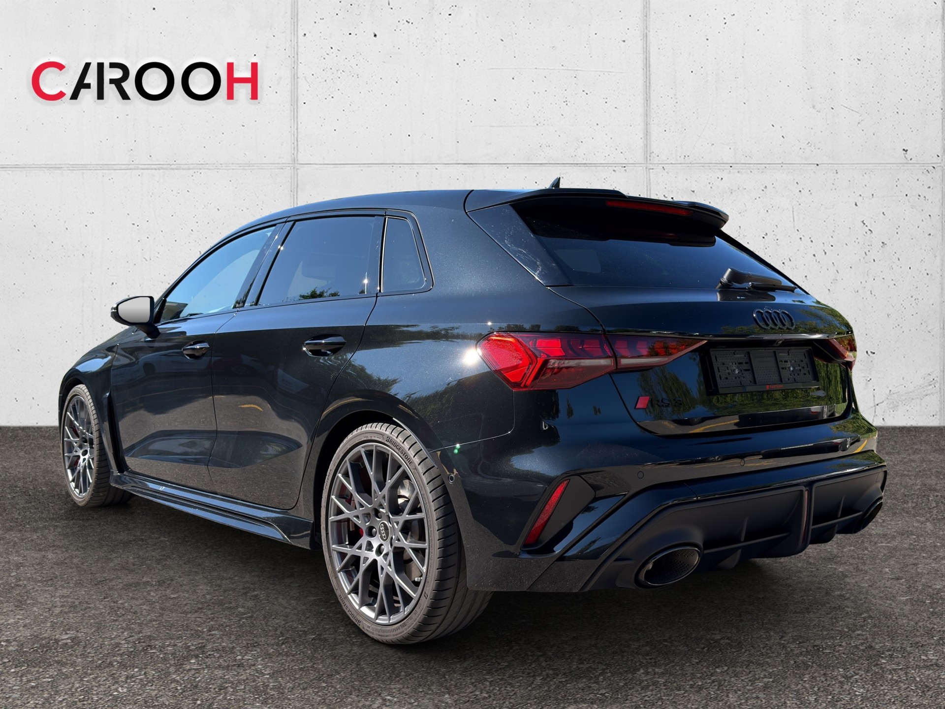 AUDI RS3 Sportback 2.5 TSI quattro S-tronic-image-6