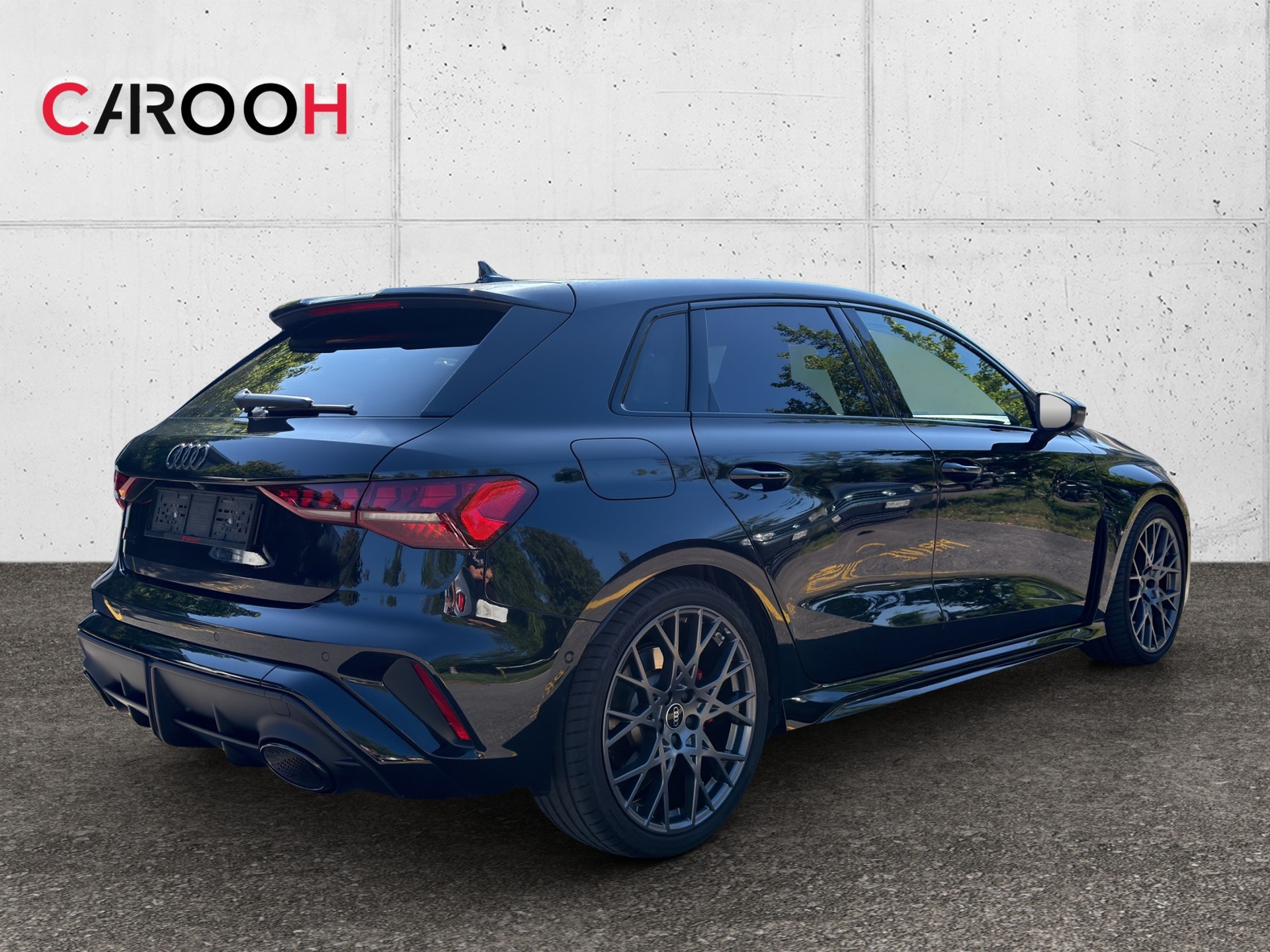 AUDI RS3 Sportback 2.5 TSI quattro S-tronic-image-8