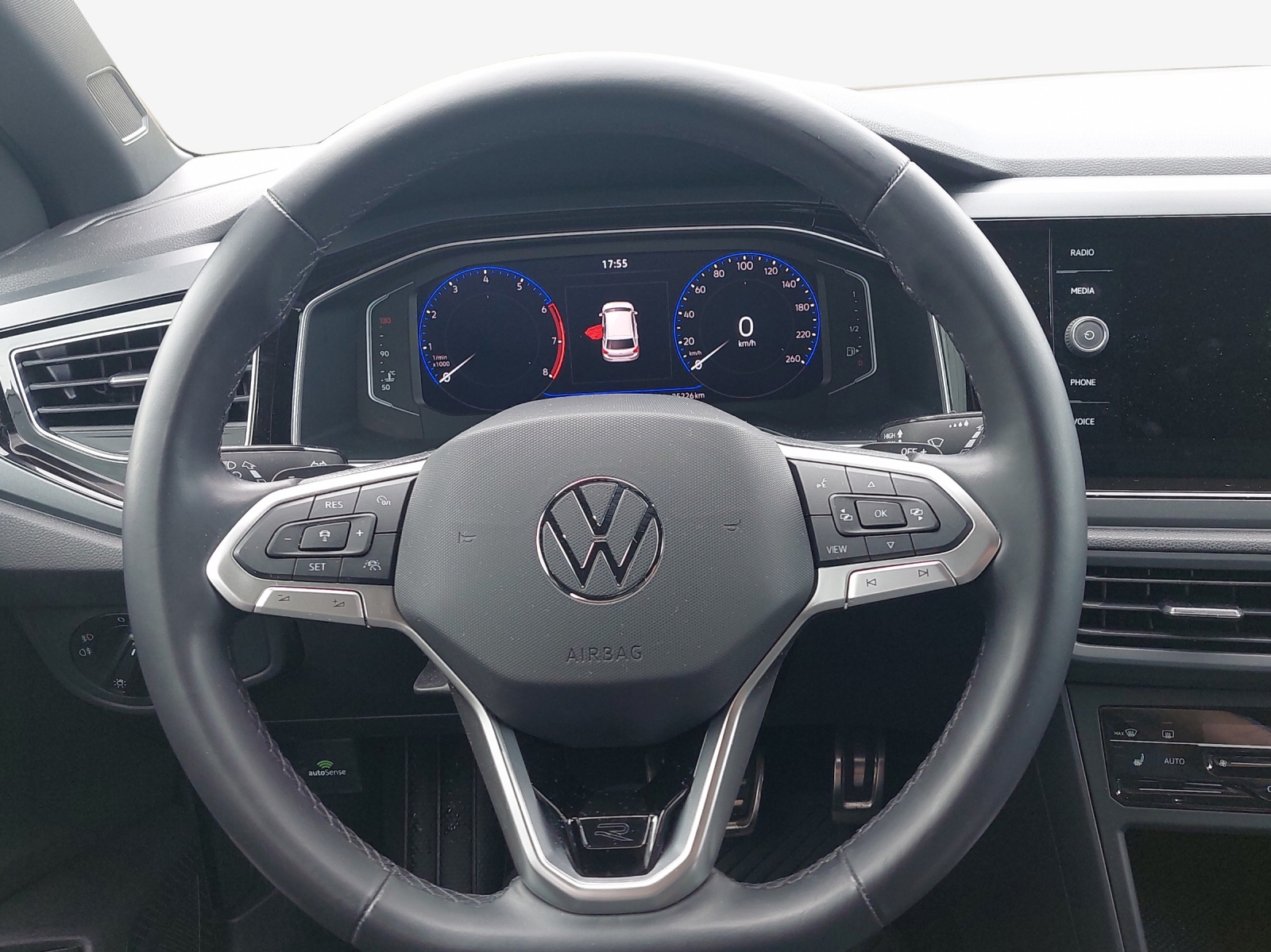 VW Polo 1.0 TSI R-Line DSG-image-9