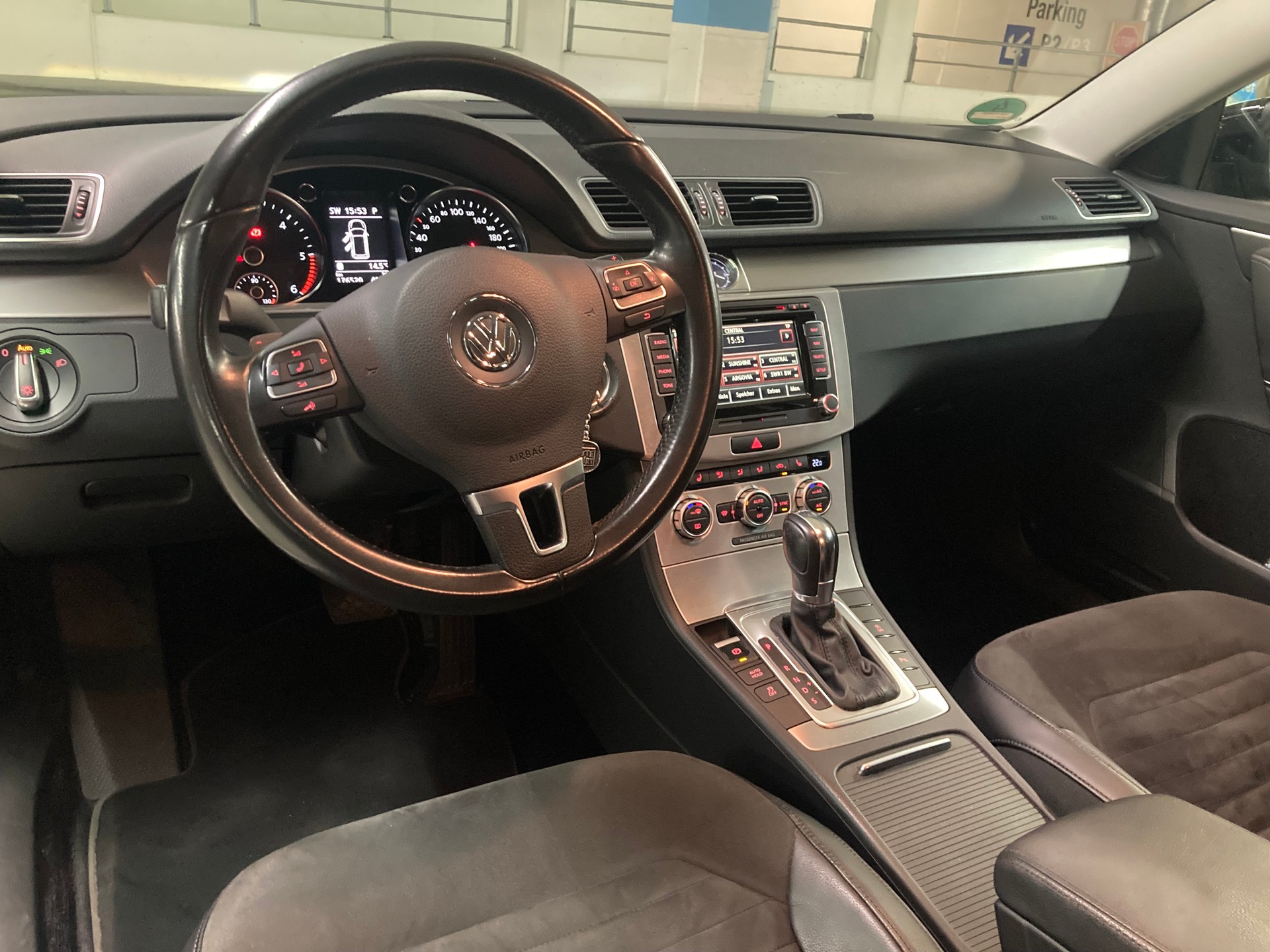 VW 2.0 TDI 140 BlueMT Highline-image-4