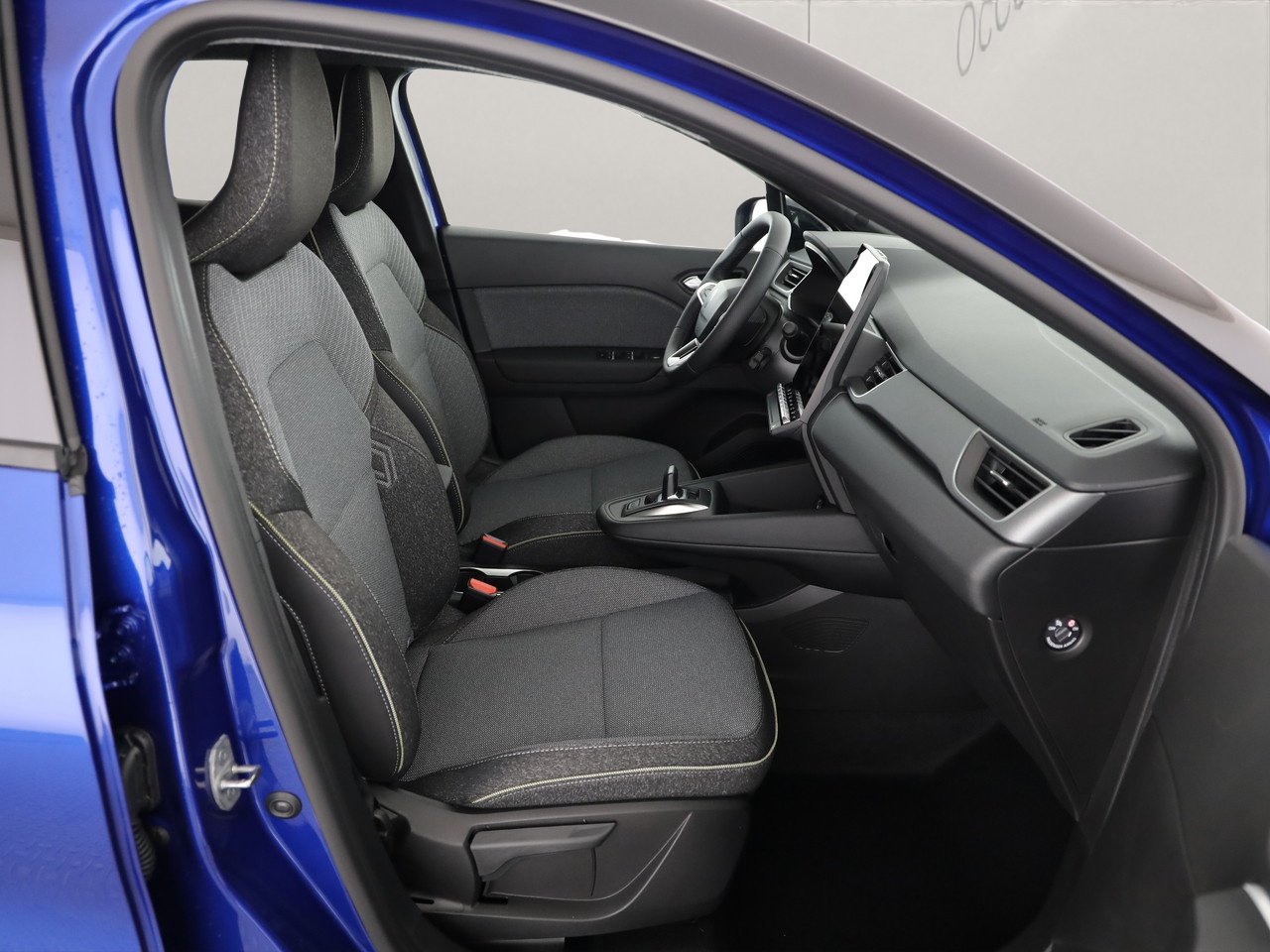RENAULT Captur 1.8 E-Tech techno-image-6