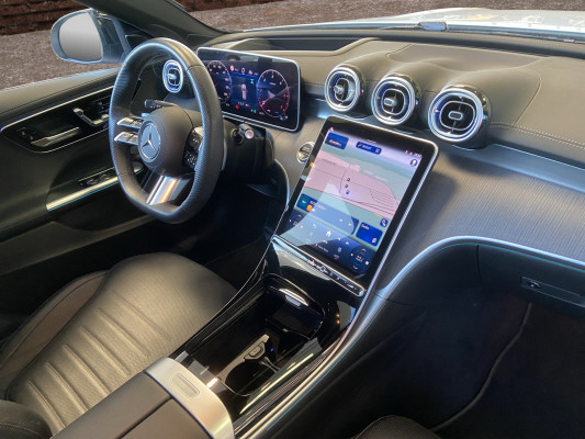 MERCEDES-BENZ C 220 d T 4 Matic-image-14