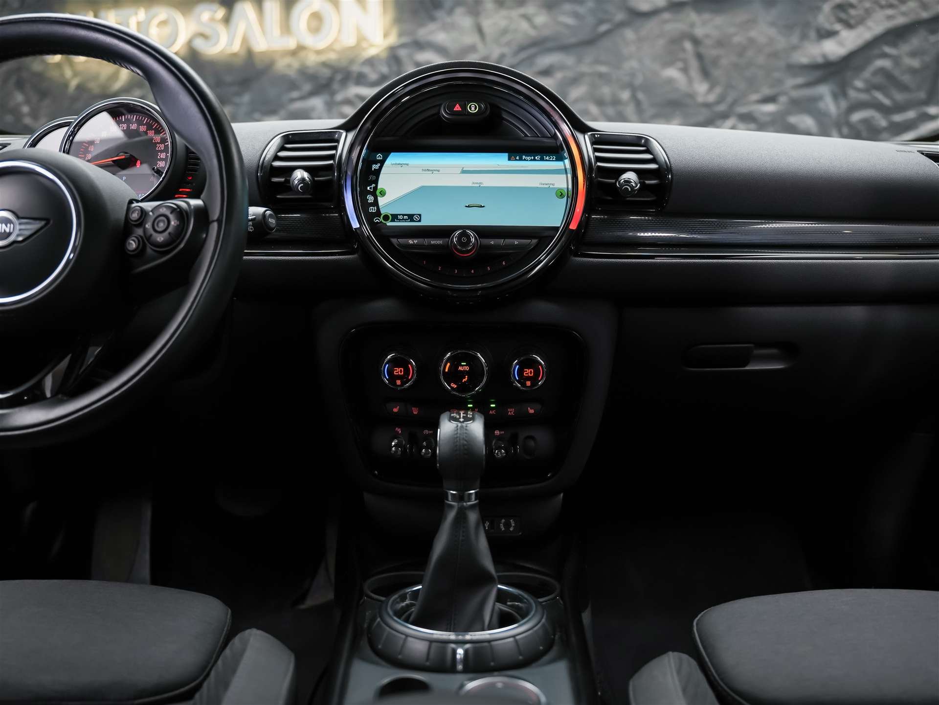 MINI Clubman Cooper S ALL4 Steptronic *Rückfahrkamera*Keyless Go*Standlüftung*-image-18