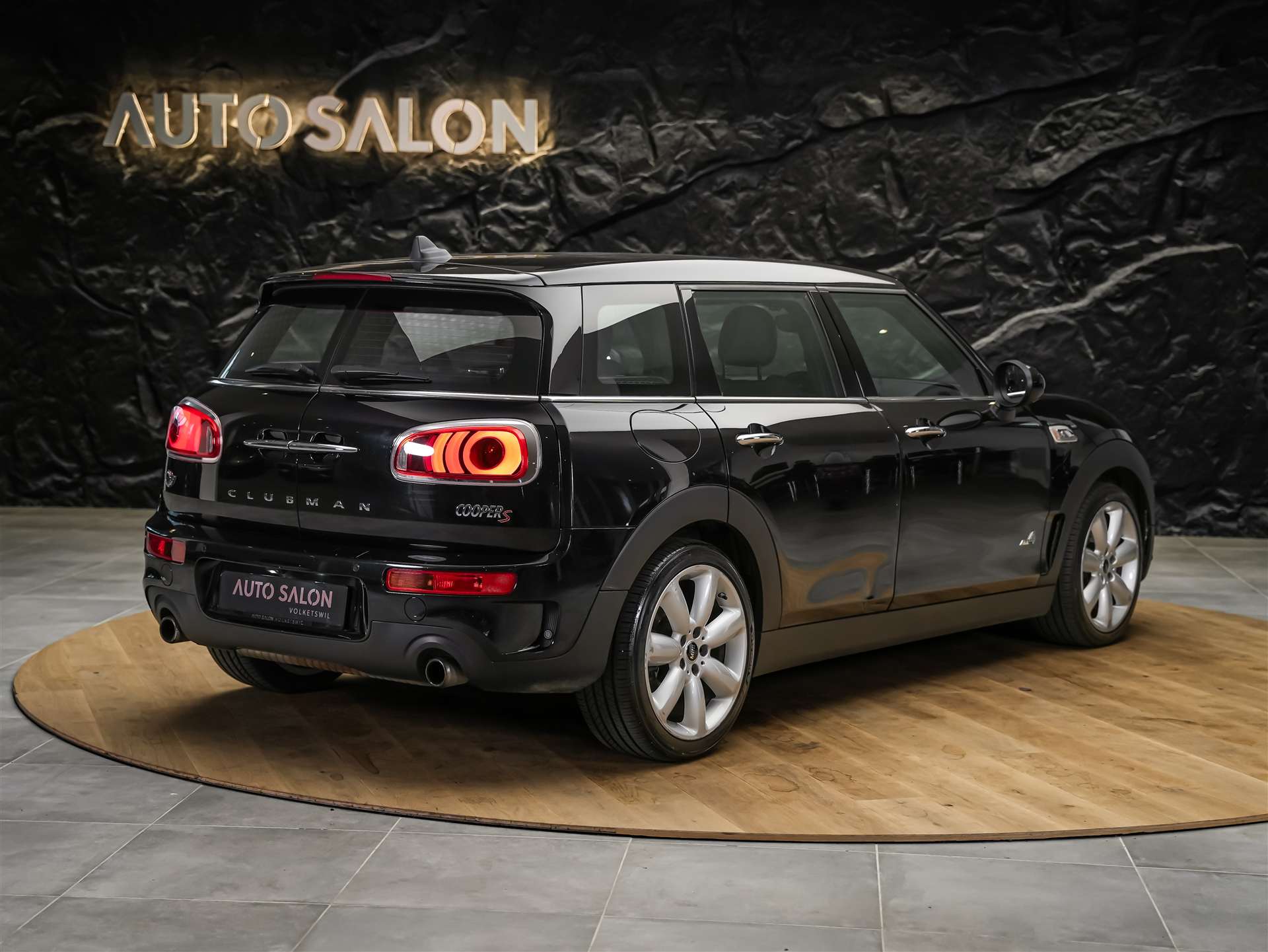 MINI Clubman Cooper S ALL4 Steptronic *Rückfahrkamera*Keyless Go*Standlüftung*-image-4