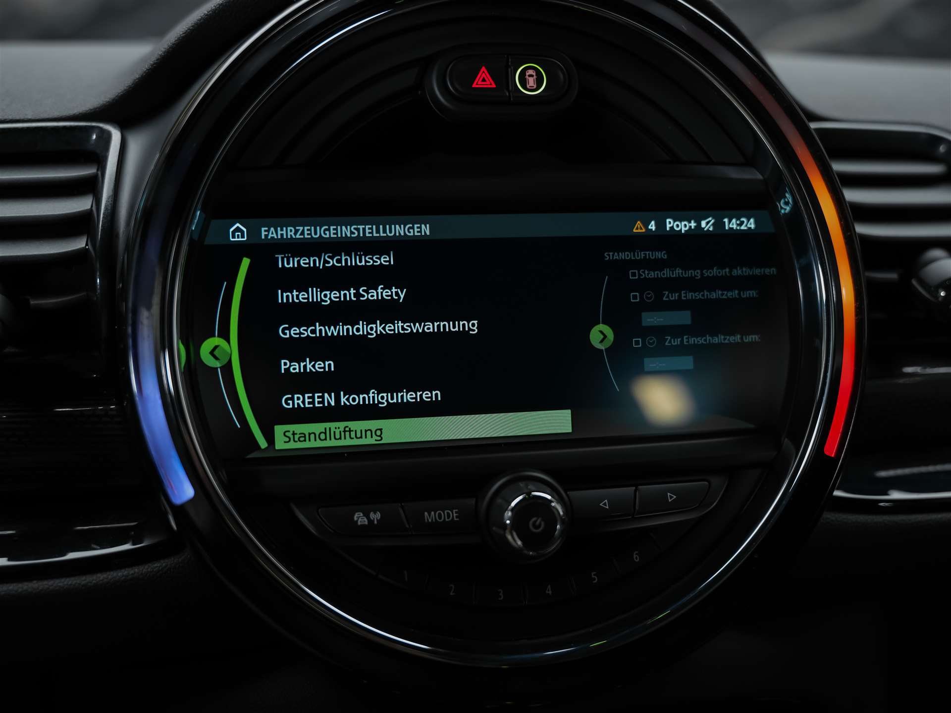 MINI Clubman Cooper S ALL4 Steptronic *Rückfahrkamera*Keyless Go*Standlüftung*-image-33