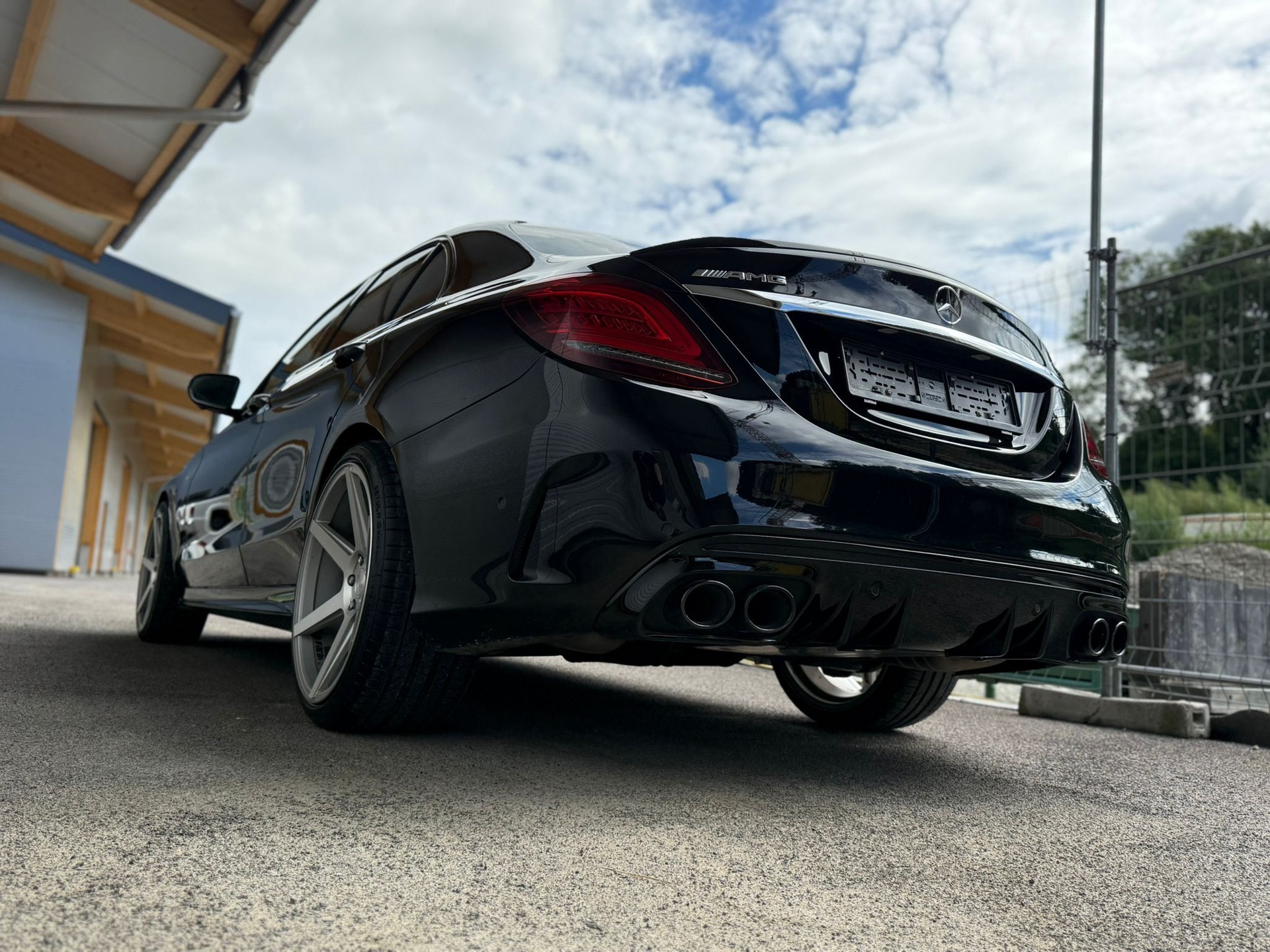 MERCEDES-BENZ C 43 AMG 4matic-image-0