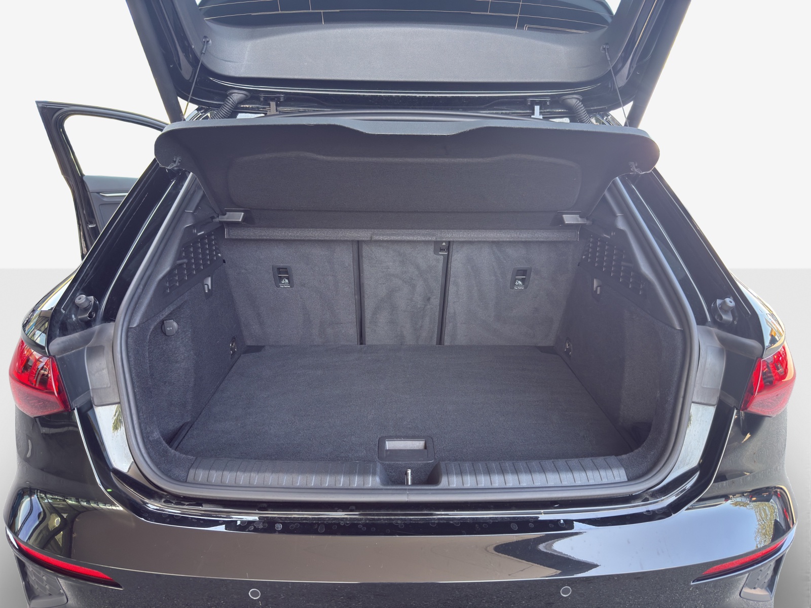 AUDI A3 Sportback 40 TFSI S line quattro S-tronic-image-12