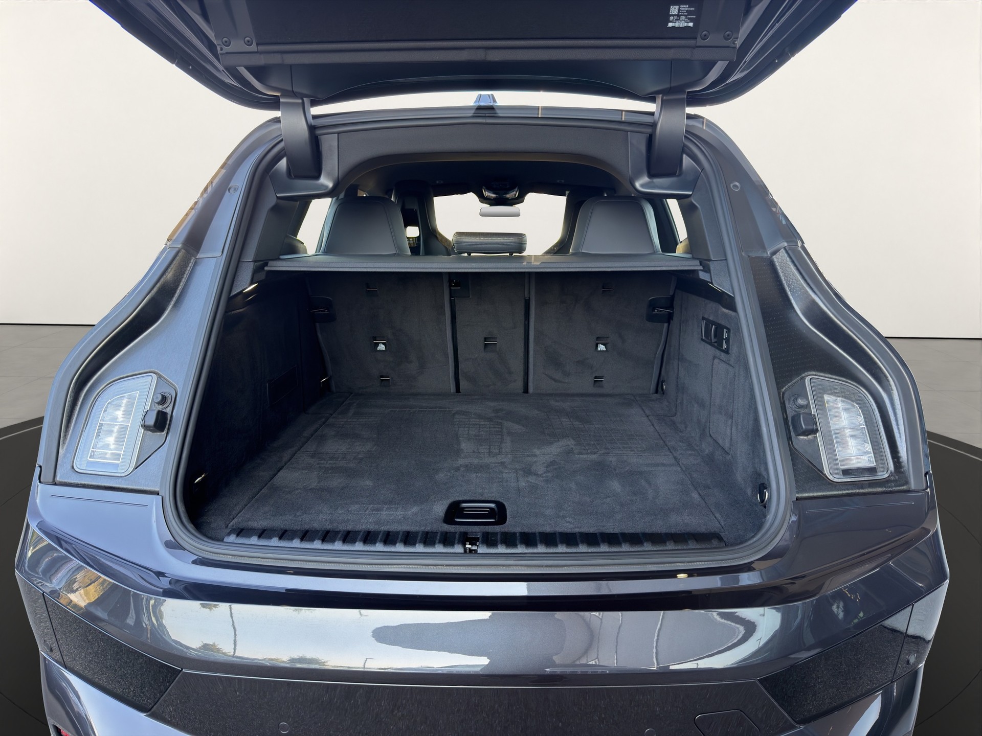 BMW iX xDrive40-image-21