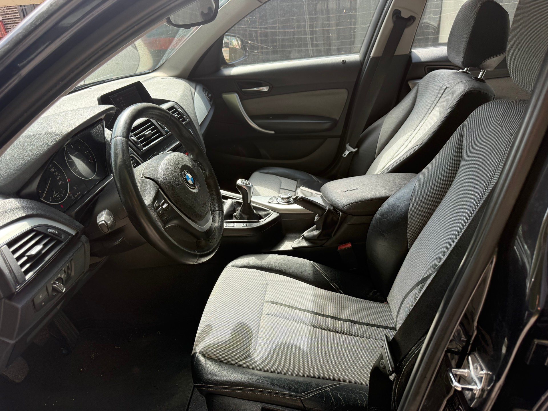 BMW 116d-image-9