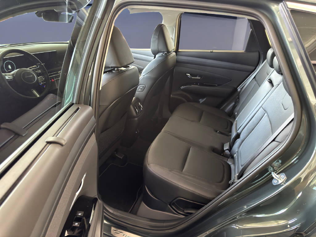 HYUNDAI TUCSON 1.6 T-GDi Hybrid Vertex Swiss Edition 4WD-image-10