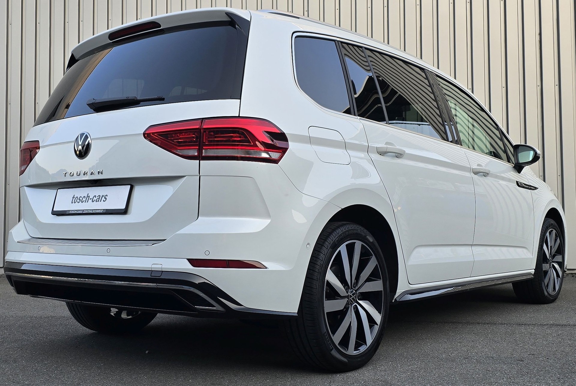 VW Touran 1.5 TSI EVO R-LINE DSG-image-6