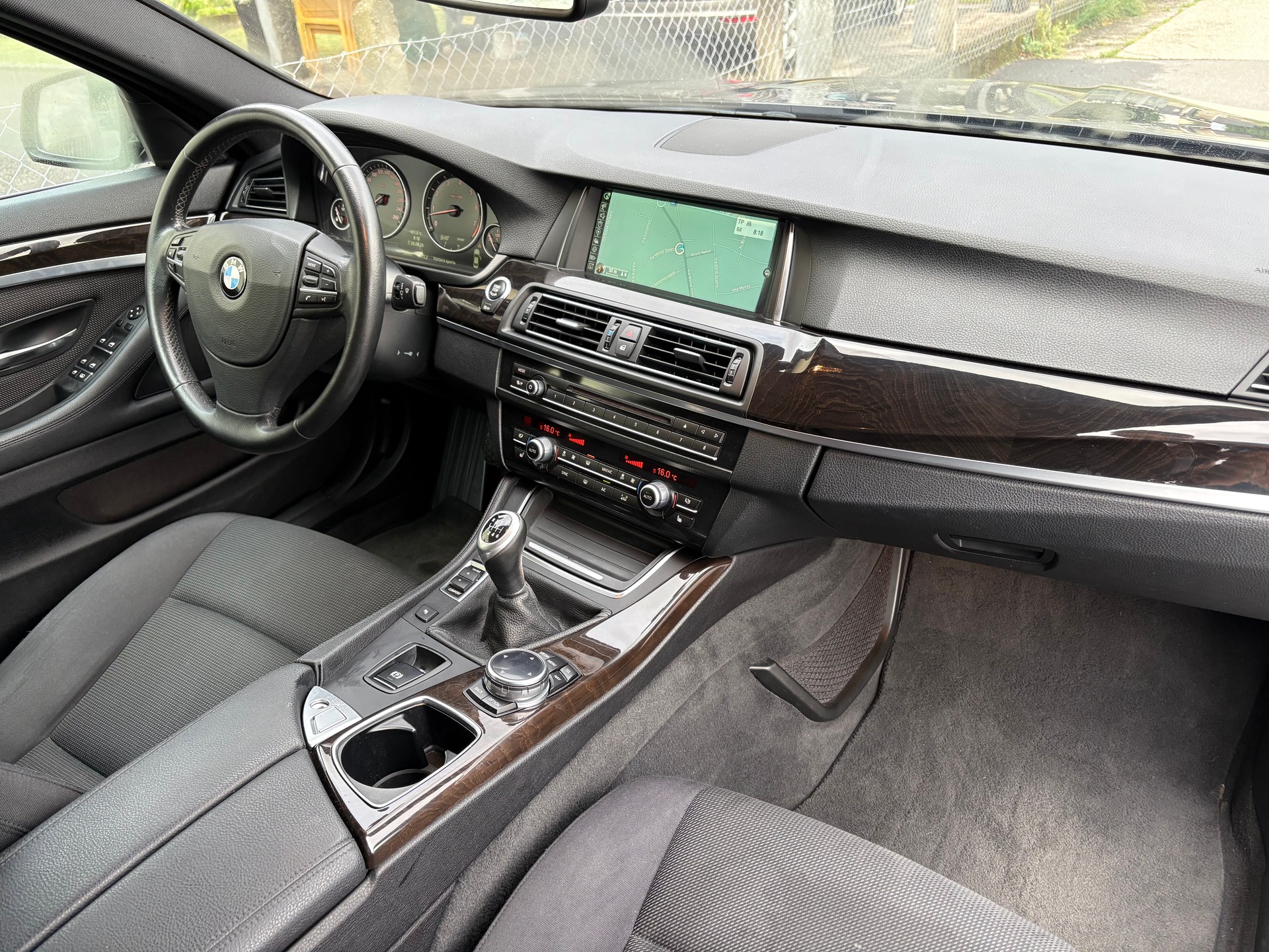 BMW 535i Modern Line-image-9